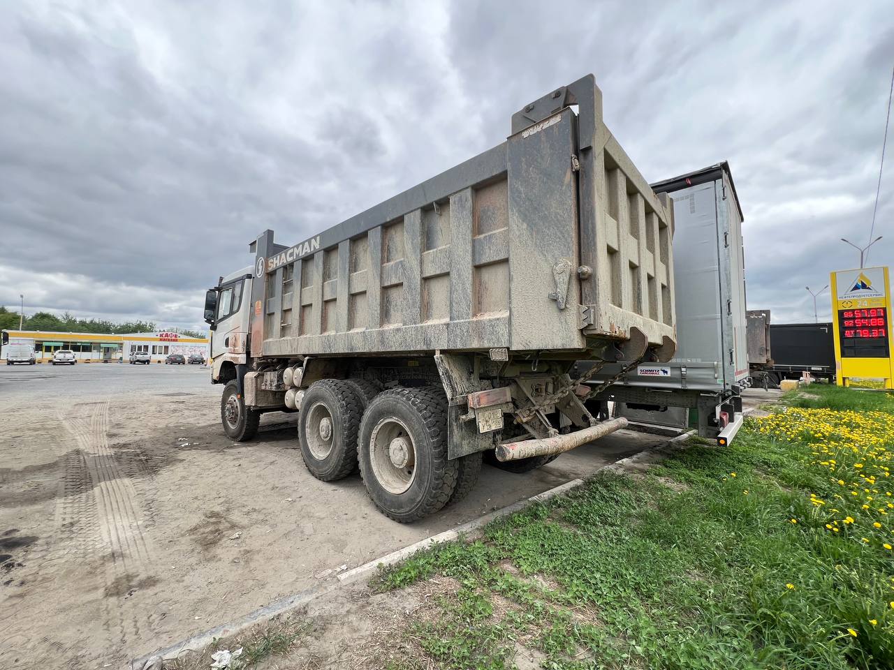 Shacman (Shaanxi) SX* 6x6 Самосвал 2022 г. - фото 9