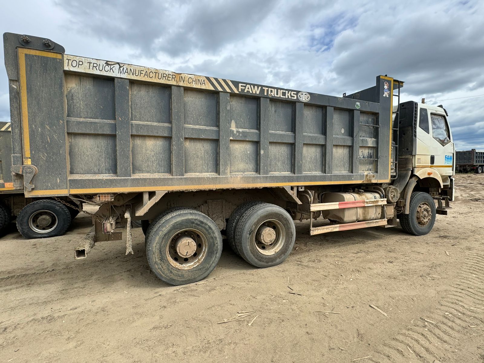 FAW J6 6x4 Самосвал 2022 г. - фото 3