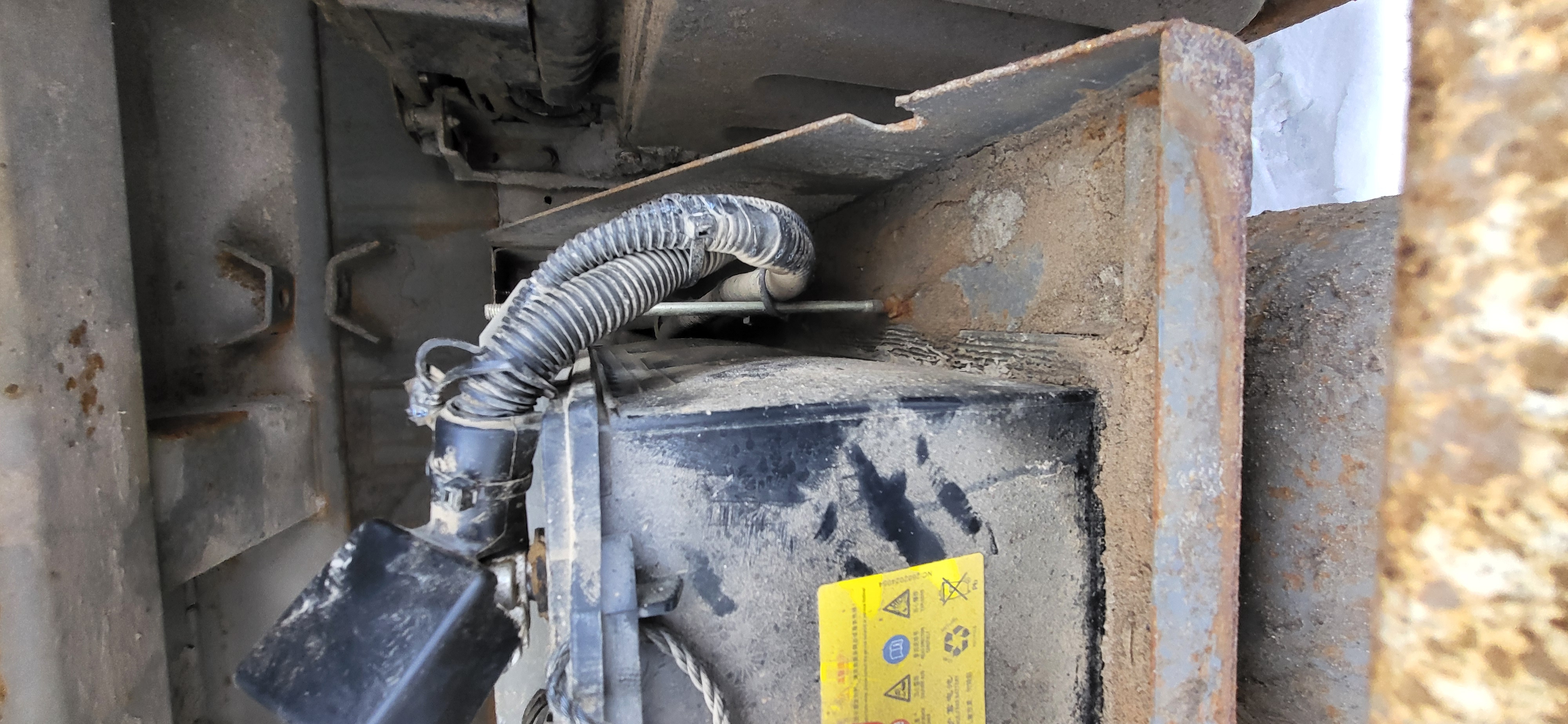 Howo ZZ* 8x4 Самосвал 2022 г. - фото 11