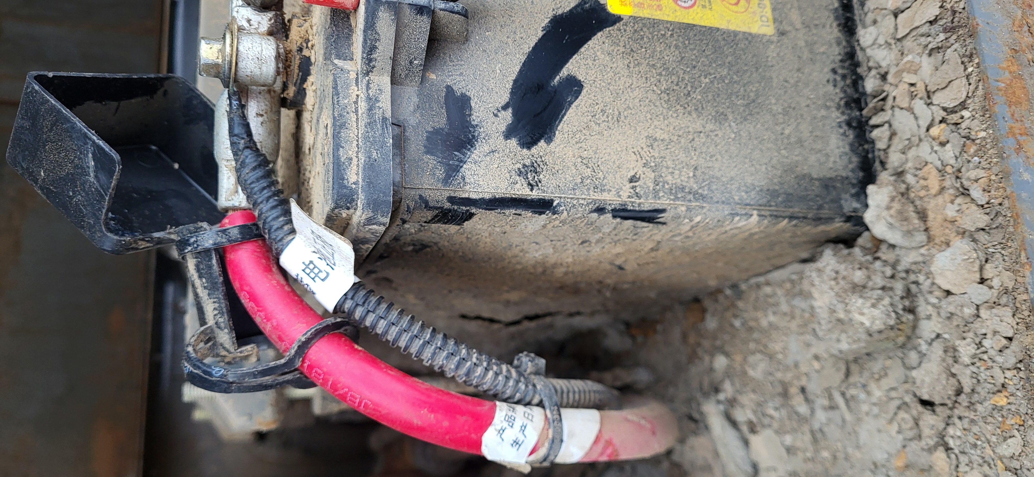 Howo ZZ* 8x4 Самосвал 2022 г. - фото 13