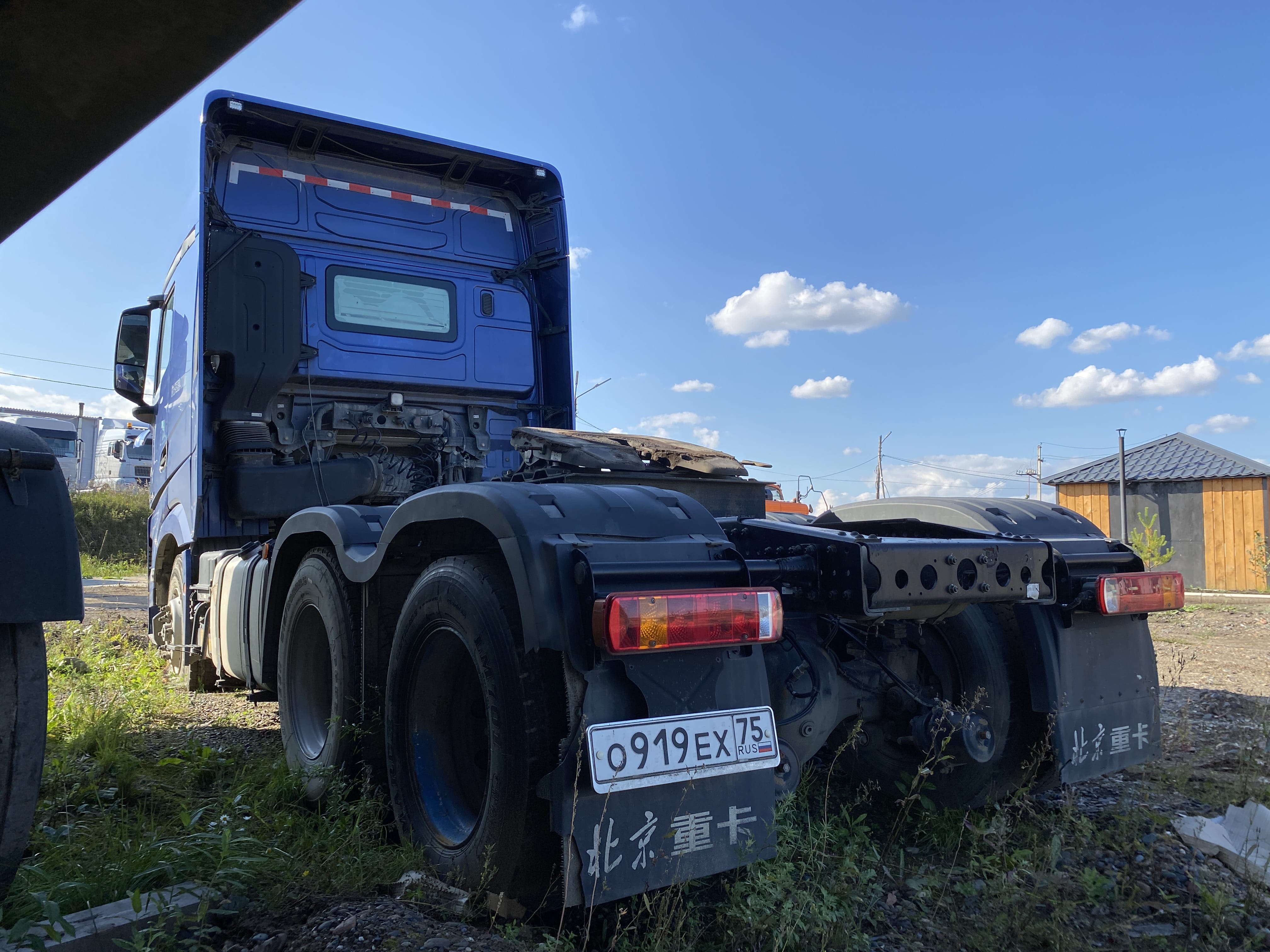 BEIJING BJ* 6x4 Седельный тягач 2023 г. - фото 4