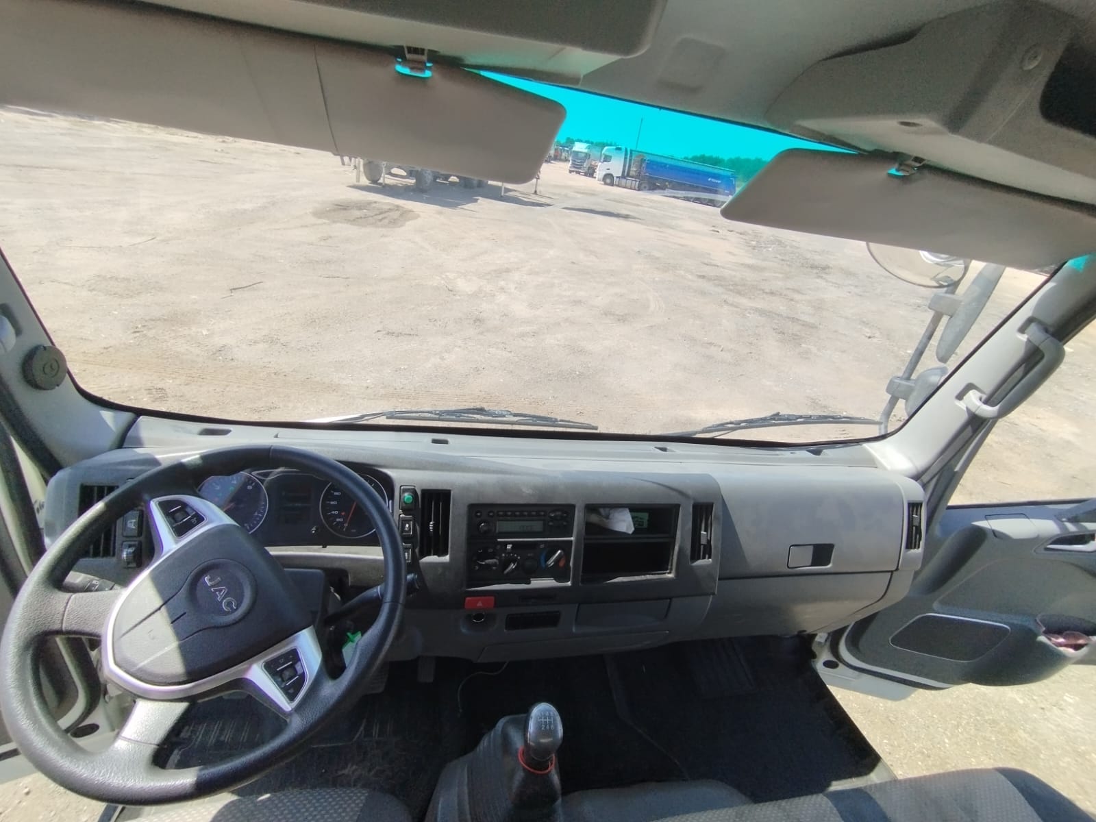 СПЕЦМОБИЛЬ-НН 2818* на шасси JAC N120 Изотермический/рефрижератор 2022 г. - фото 8