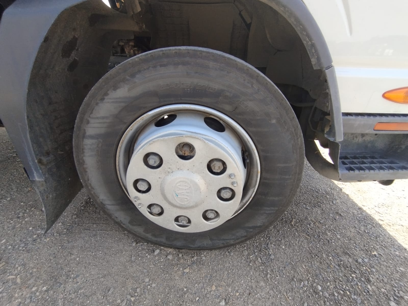 СПЕЦМОБИЛЬ-НН 2818* на шасси JAC N120 Изотермический/рефрижератор 2022 г. - фото 16