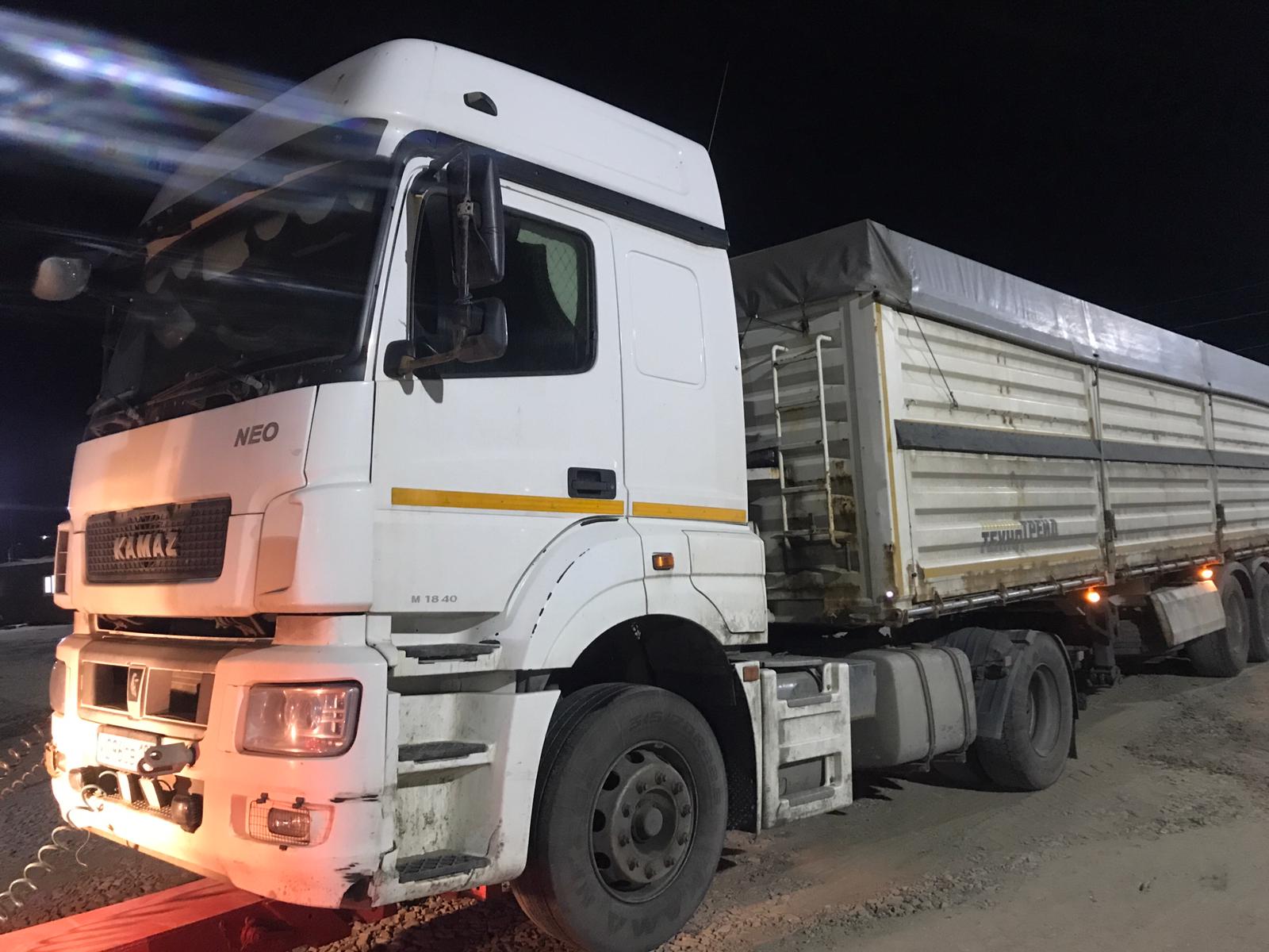 КамАЗ 5490 4x2 Седельный тягач 2018 г. - фото 3