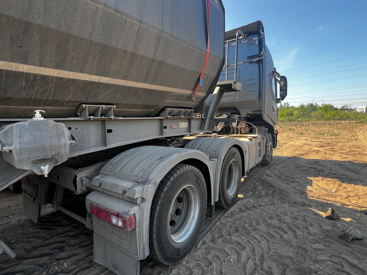 HONGYAN 908 6x4 Седельный тягач 2023 г. - фото 3