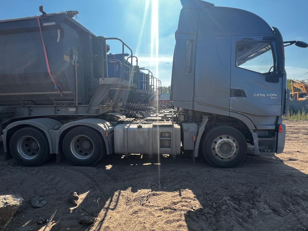 HONGYAN 908 6x4 Седельный тягач 2023 г. - фото 6