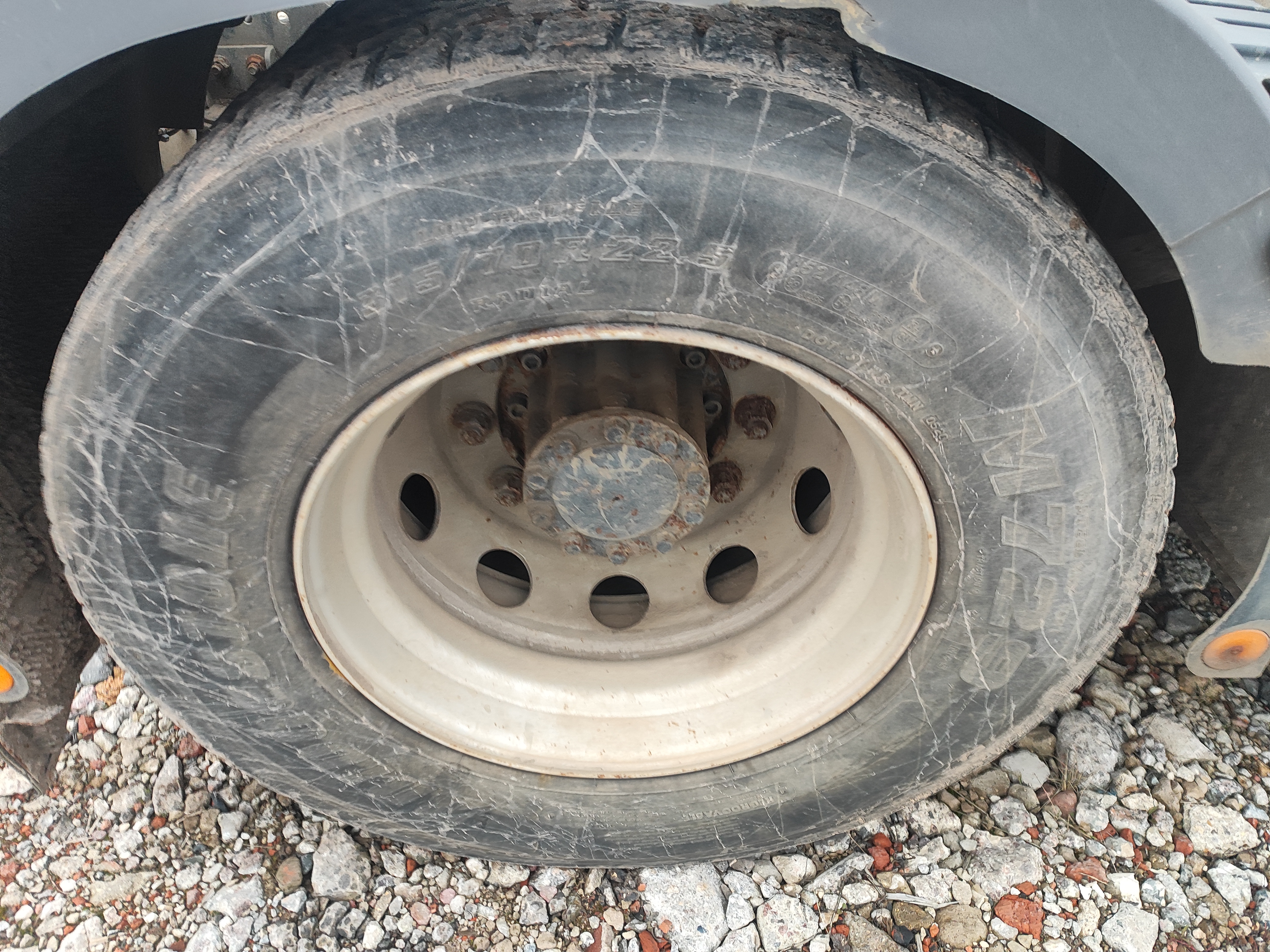 Foton AUMAN 4x2 Седельный тягач 2022 г. - фото 14