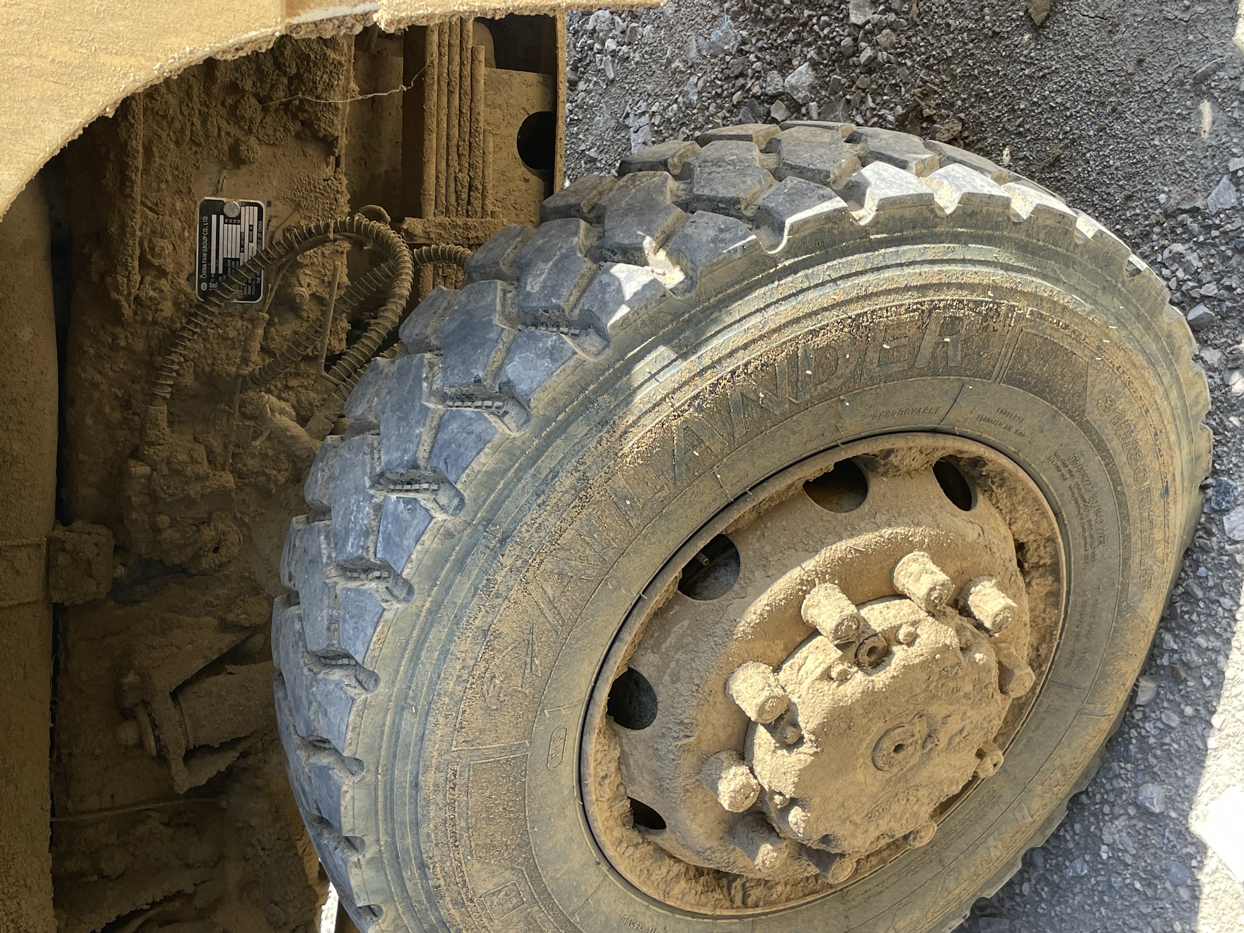 FAW J6 6x6 Самосвал 2023 г. - фото 8