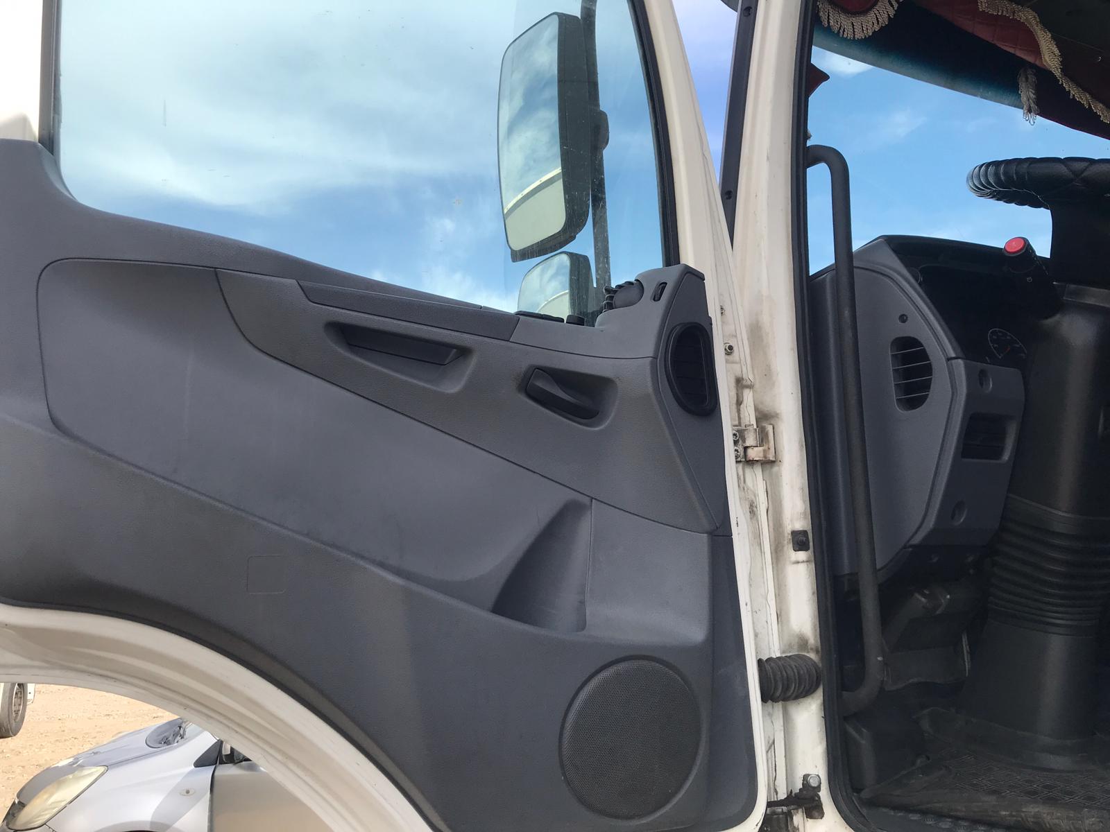 КамАЗ 5490 4x2 Седельный тягач 2018 г. - фото 10