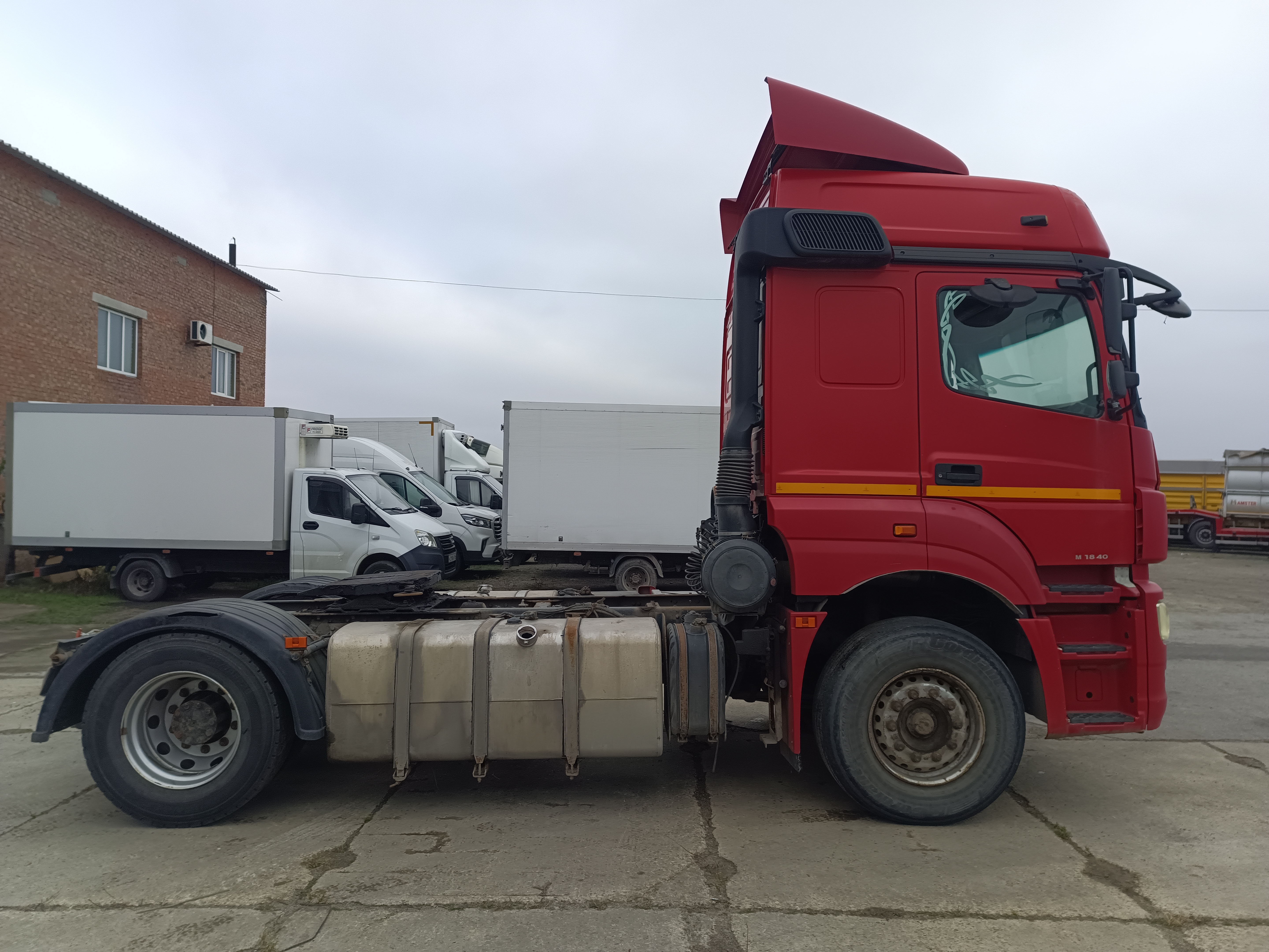 КамАЗ 5490 4x2 Седельный тягач 2017 г. - фото 4