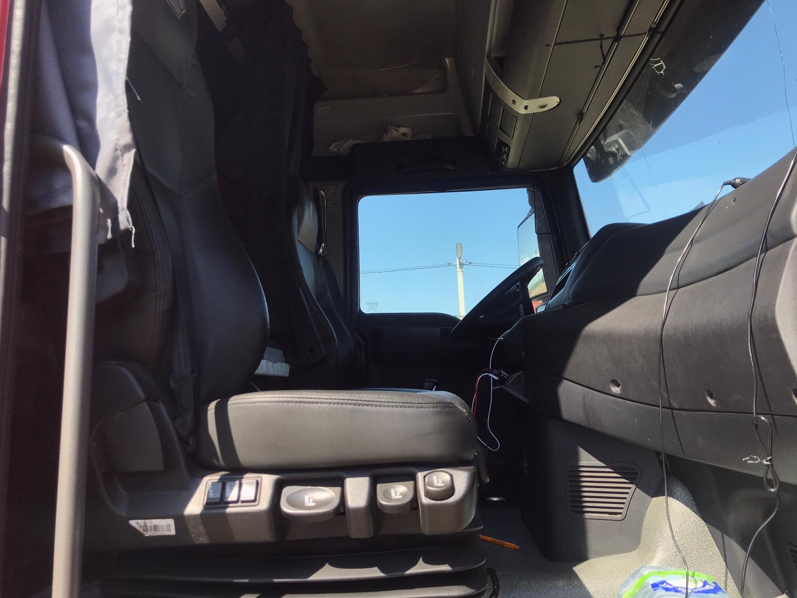 SITRAK C7H 4x2 Седельный тягач 2023 г. - фото 14