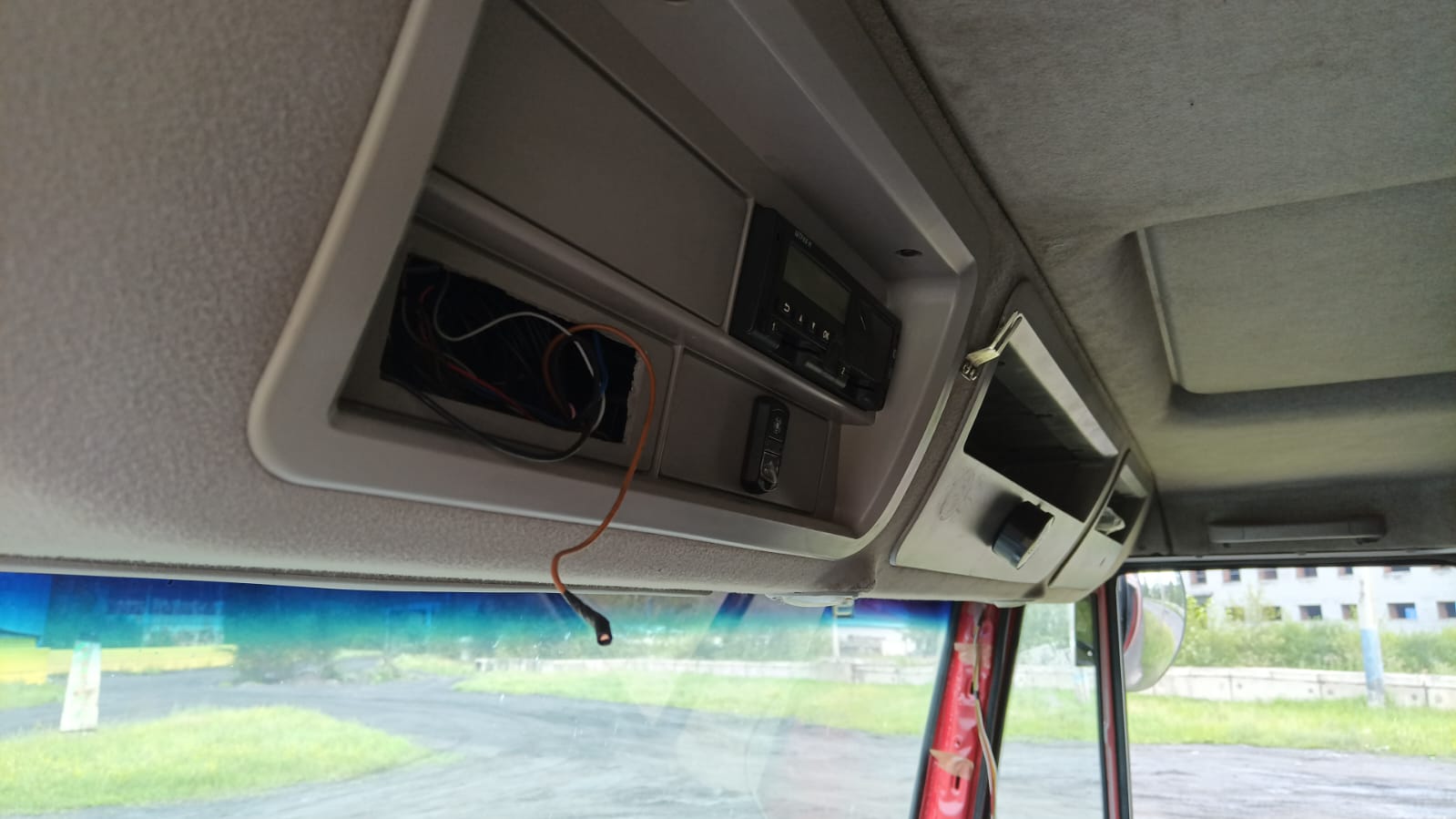 AMT N.V. 6329* 6x6 Седельный тягач с КМУ 2023 г. - фото 6