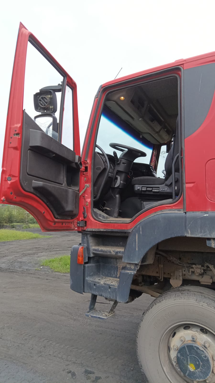 AMT N.V. 6329* 6x6 Седельный тягач с КМУ 2023 г. - фото 7