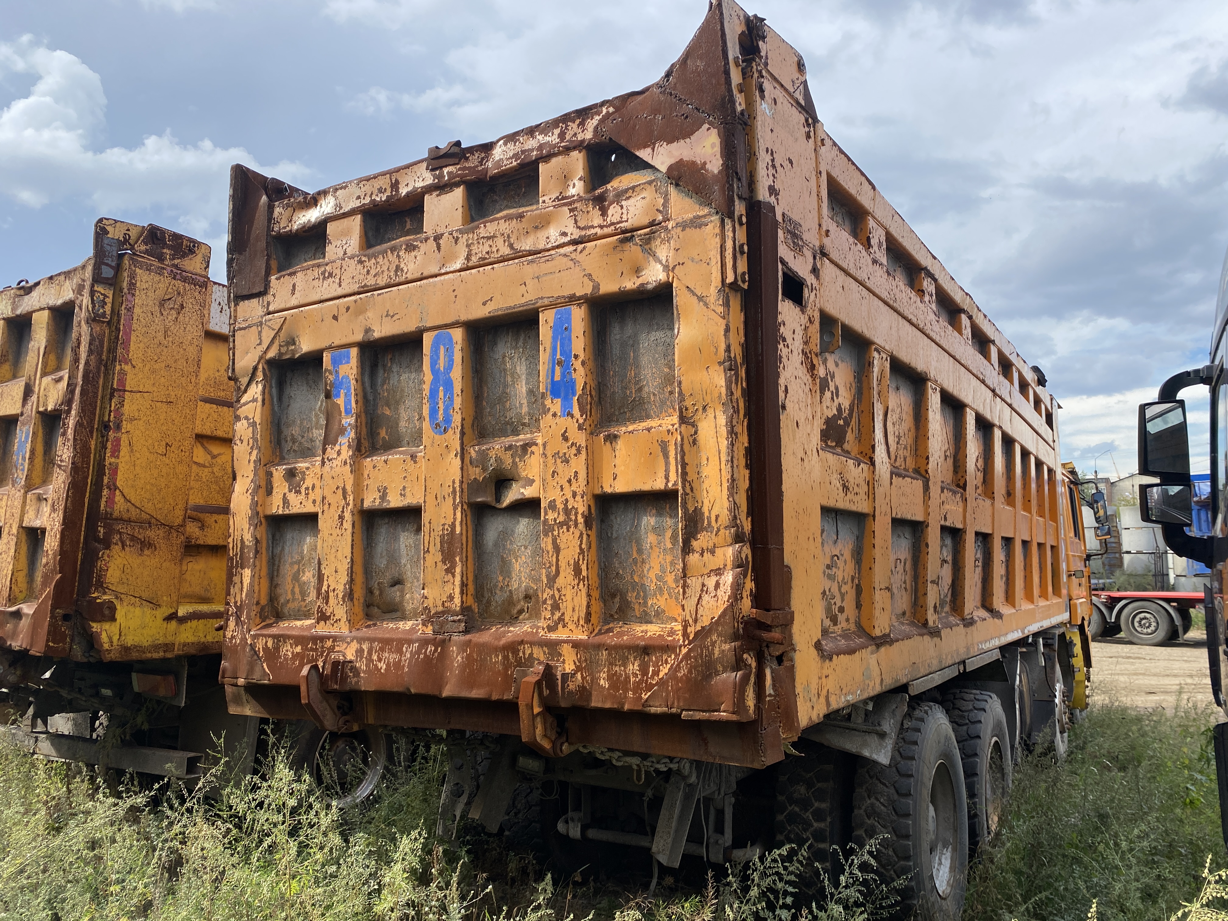 Shacman (Shaanxi) SX* 8x4 Самосвал 2018 г. - фото 4