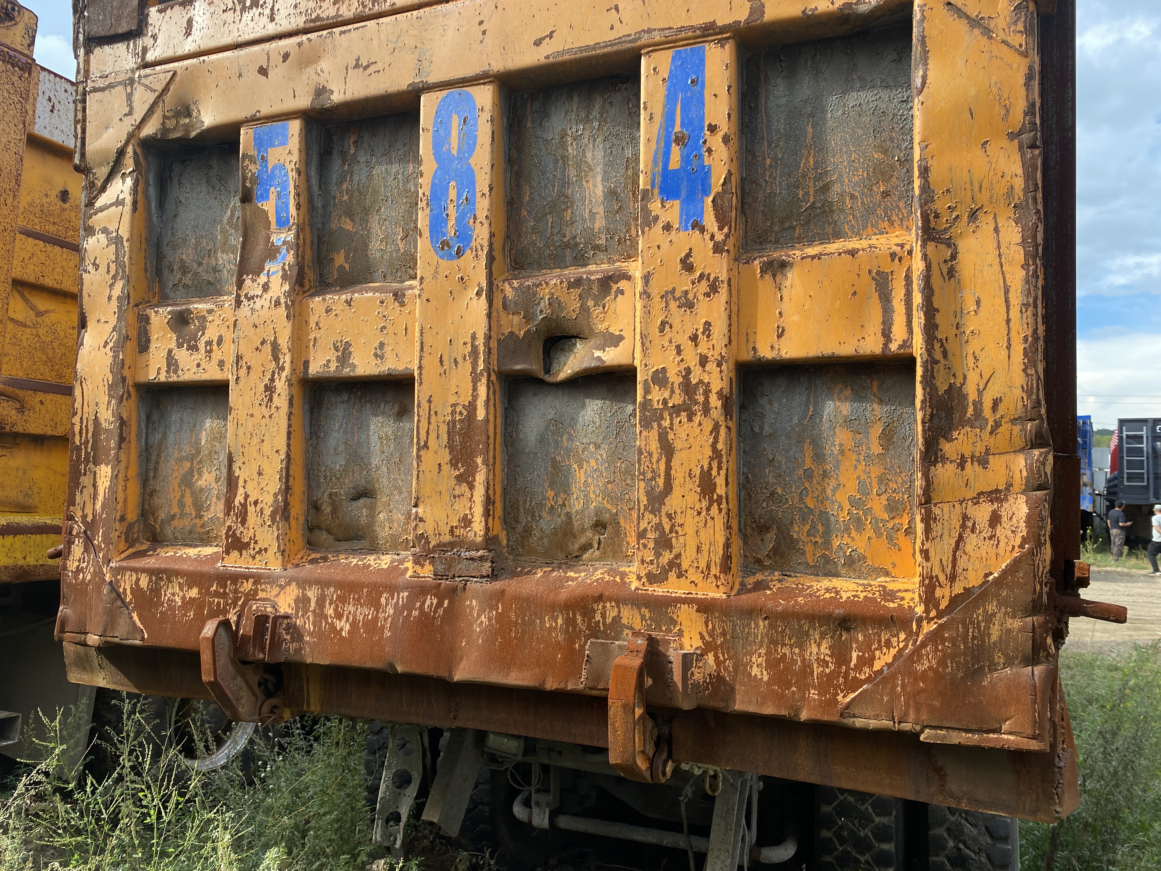 Shacman (Shaanxi) SX* 8x4 Самосвал 2018 г. - фото 6