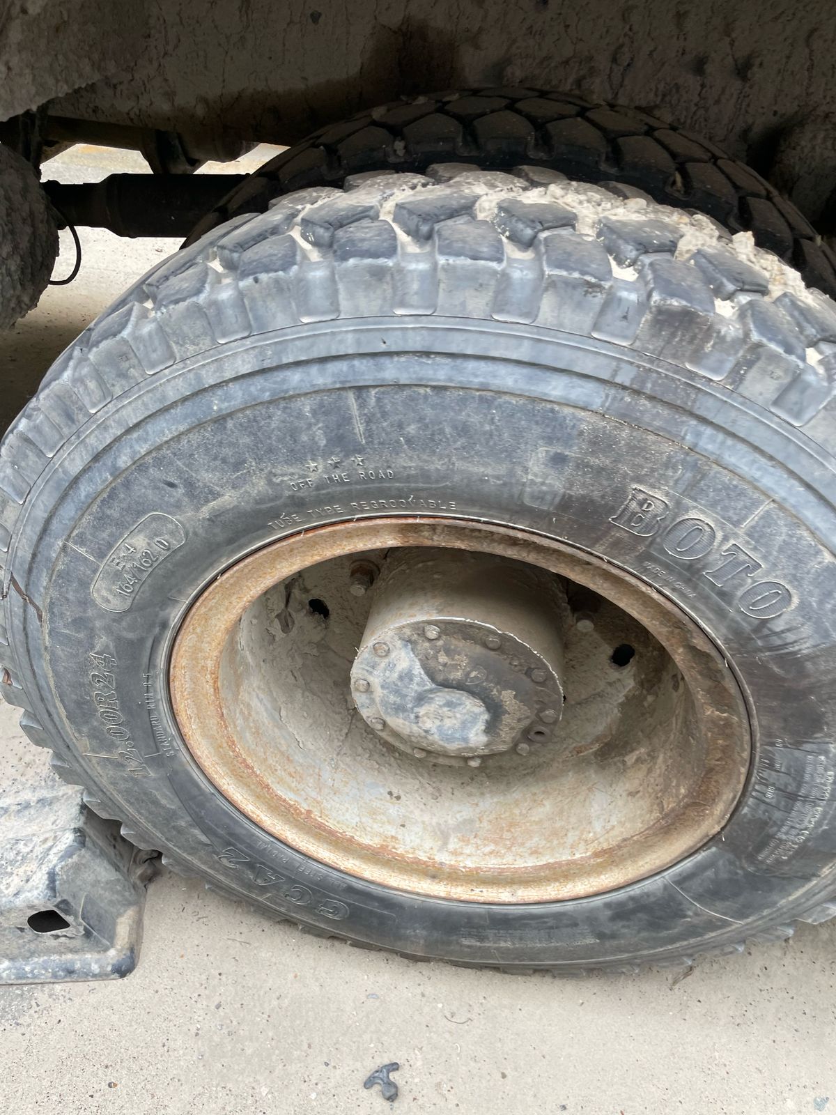 Shacman (Shaanxi) SX* 6x6 Самосвал 2022 г. - фото 9