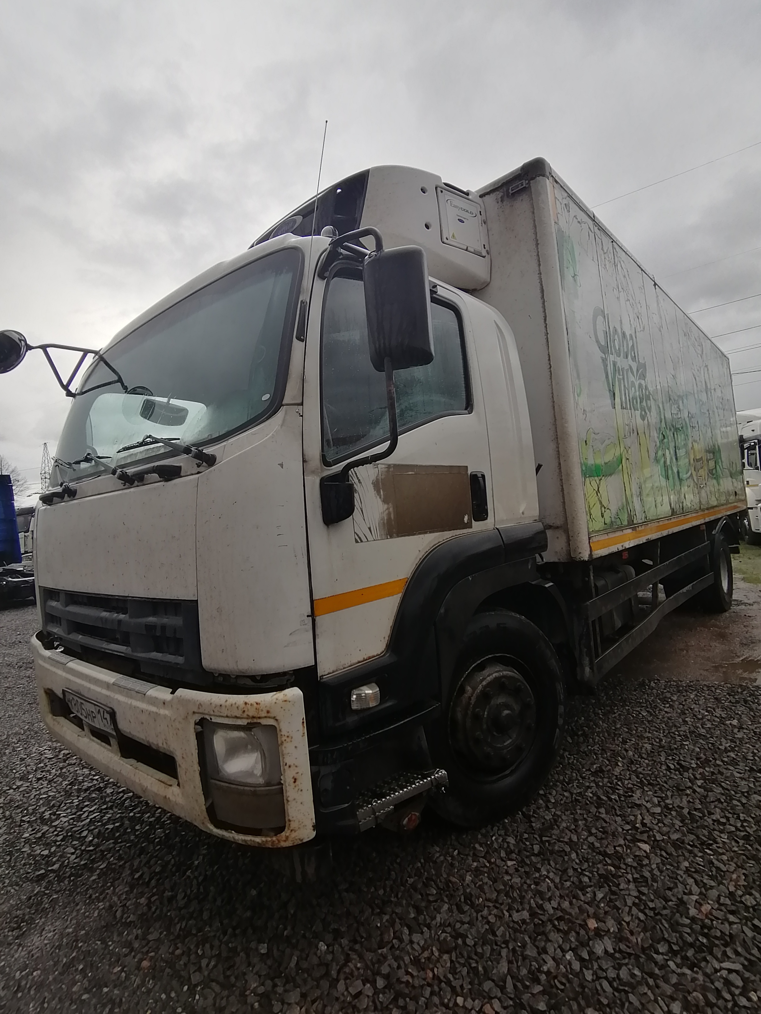 Центртранстехмаш АФ-4749* на шасси Isuzu Forward 18.0 (FVR) Изотермический/рефрижератор с гидробортом 2015 г. - фото 3