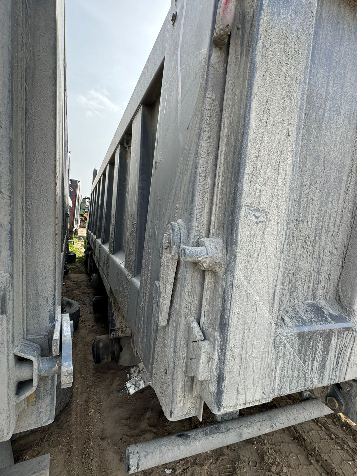 Shacman (Shaanxi) SX* 8x4 Самосвал 2023 г. - фото 5