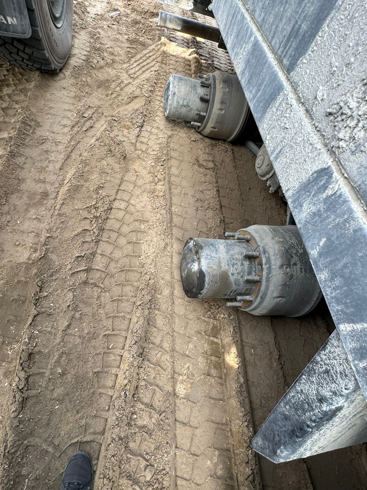 Shacman (Shaanxi) SX* 8x4 Самосвал 2023 г. - фото 9