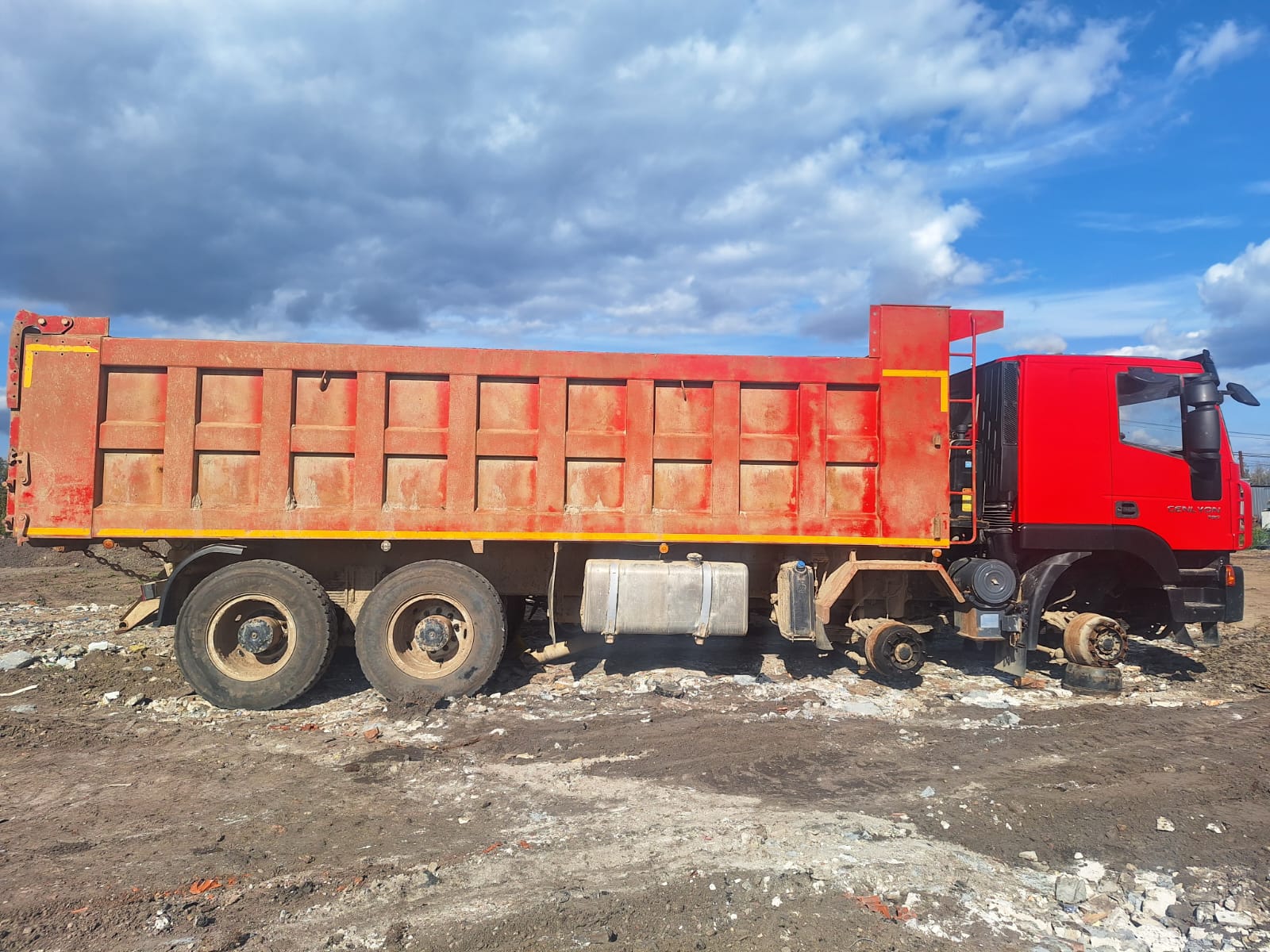 HONGYAN 908 8x4 Самосвал 2022 г. - фото 4