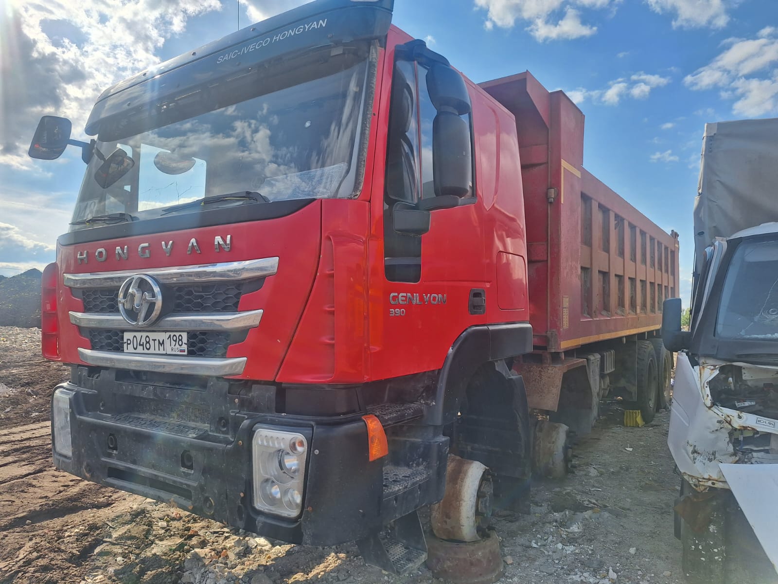 HONGYAN 908 8x4 Самосвал 2022 г. - фото 8