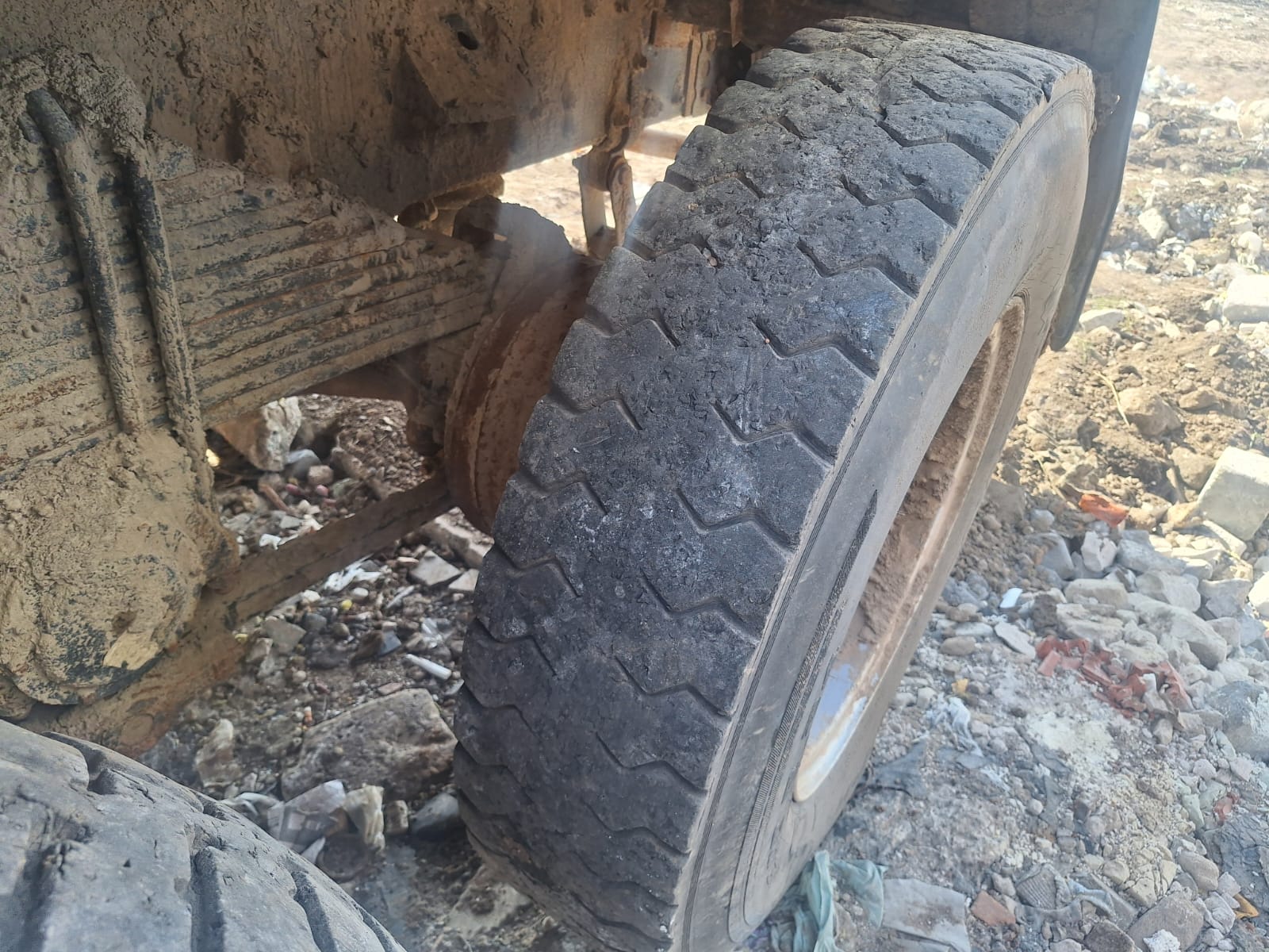 HONGYAN 908 8x4 Самосвал 2022 г. - фото 10