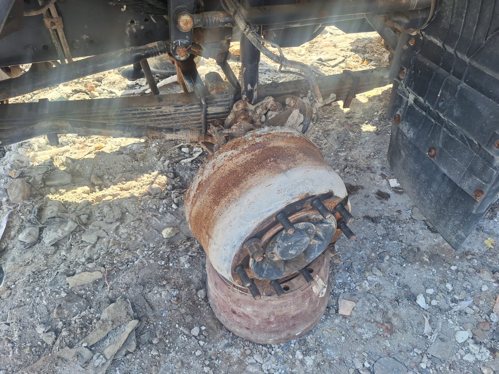 HONGYAN 908 8x4 Самосвал 2022 г. - фото 11