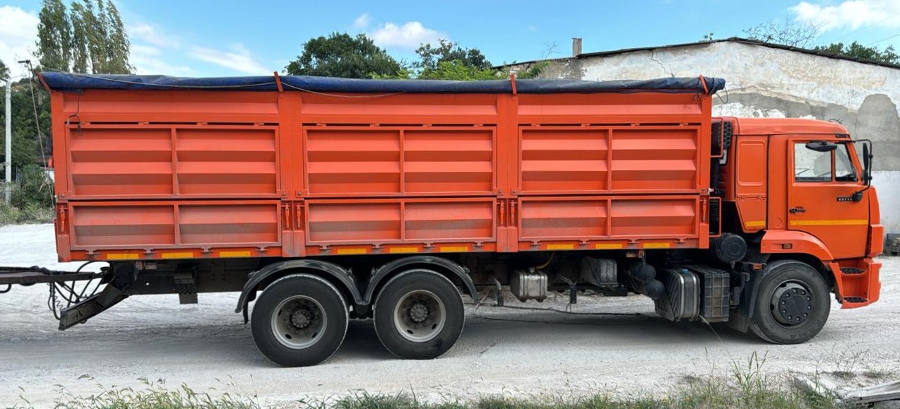 ЭНЕРГОТЕХПРОМ-ИНВЕСТ 6535* на шасси КамАЗ 65115 6x4 Зерновоз 2022 г. - фото 3