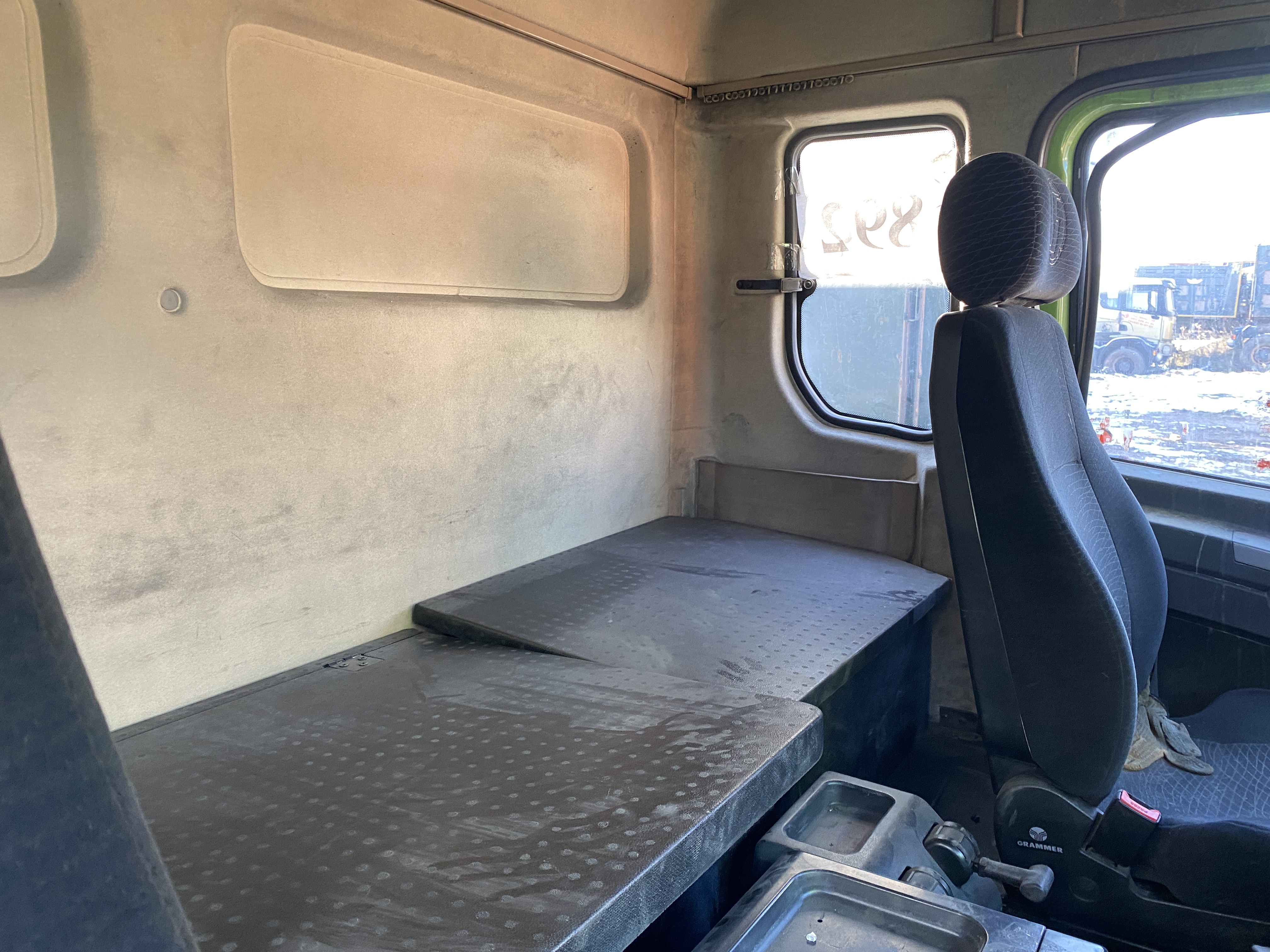 Shacman (Shaanxi) SX* 8x4 Самосвал 2022 г. - фото 13