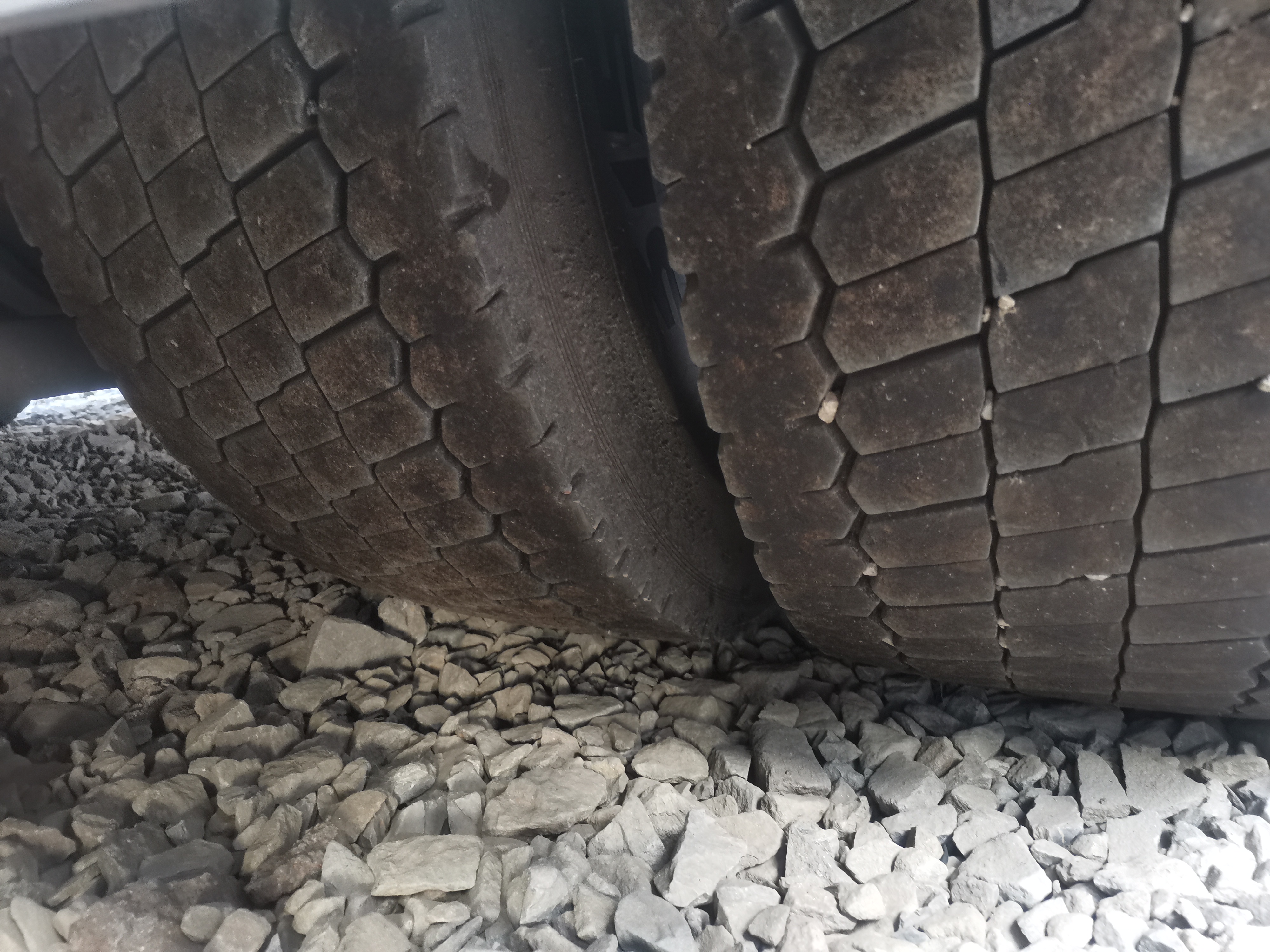 SITRAK C7H 4x2 Седельный тягач 2022 г. - фото 15