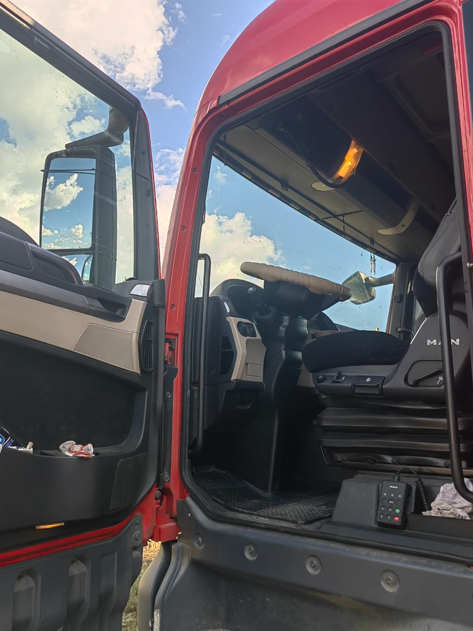 MAN TGX 4X2 Седельный тягач 2020 г. - фото 16