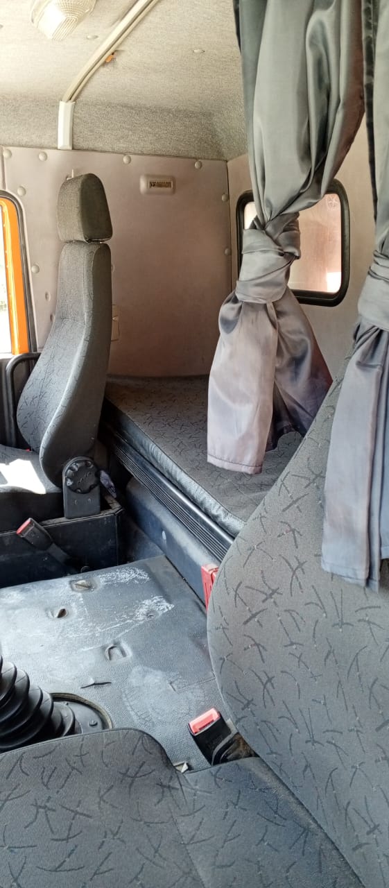 ЭНЕРГОТЕХПРОМ-ИНВЕСТ 6535* на шасси КамАЗ 65115 6x4 Зерновоз 2022 г. - фото 10