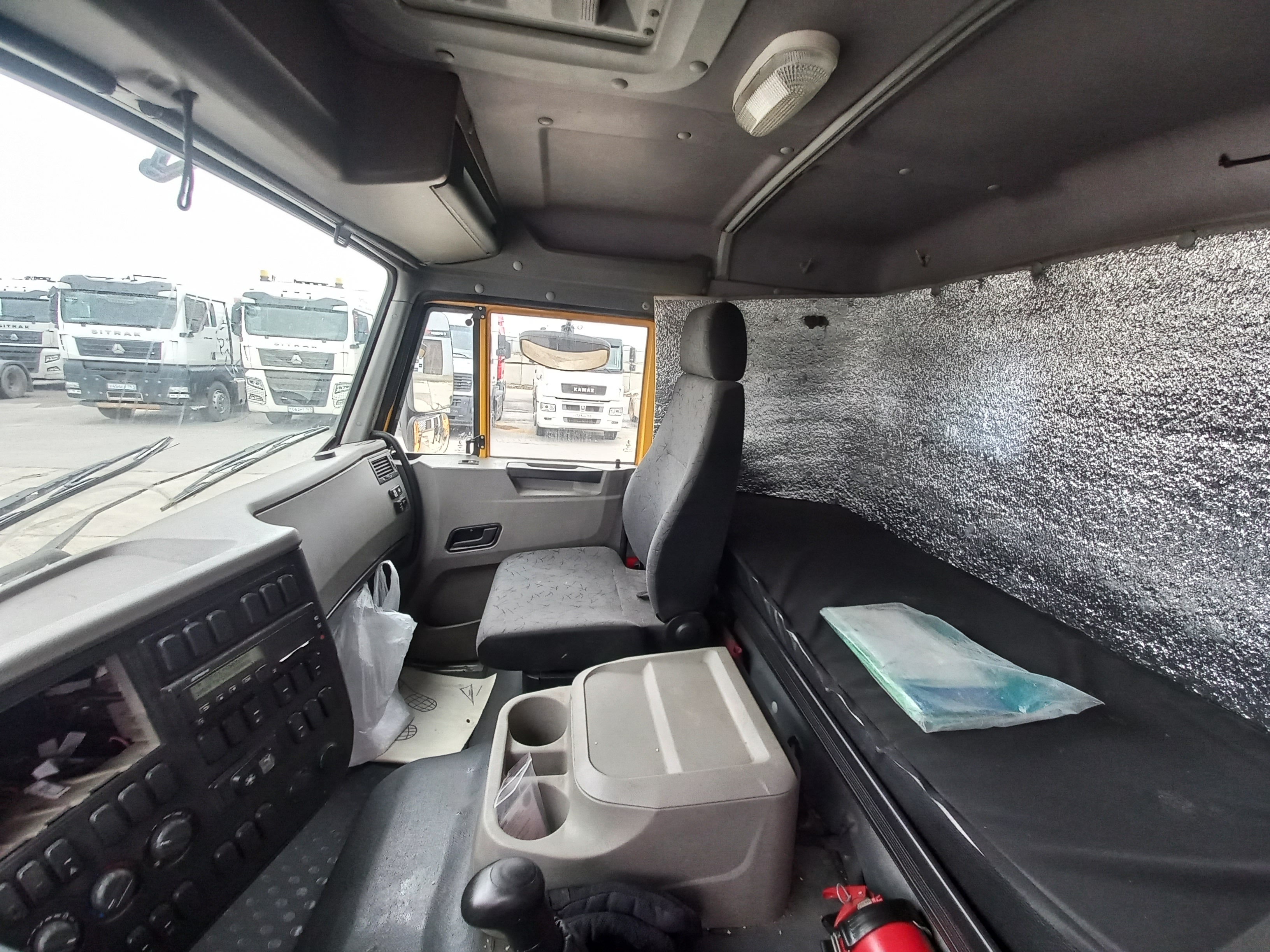 КамАЗ 65116 6x4 Седельный тягач 2023 г. - фото 9