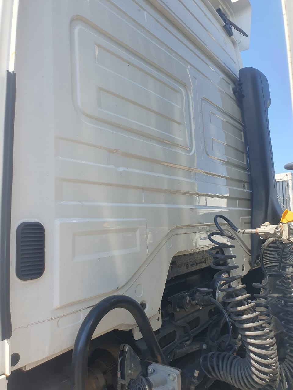 КамАЗ М1840 4x2 Седельный тягач 2021 г. - фото 4