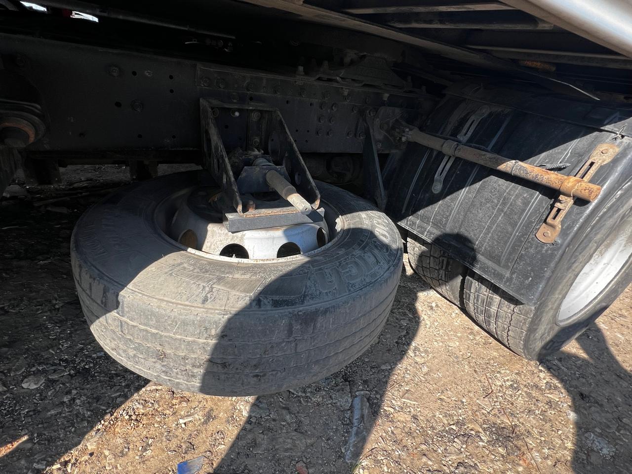 КамАЗ 5490 4x2 Седельный тягач 2020 г. - фото 6