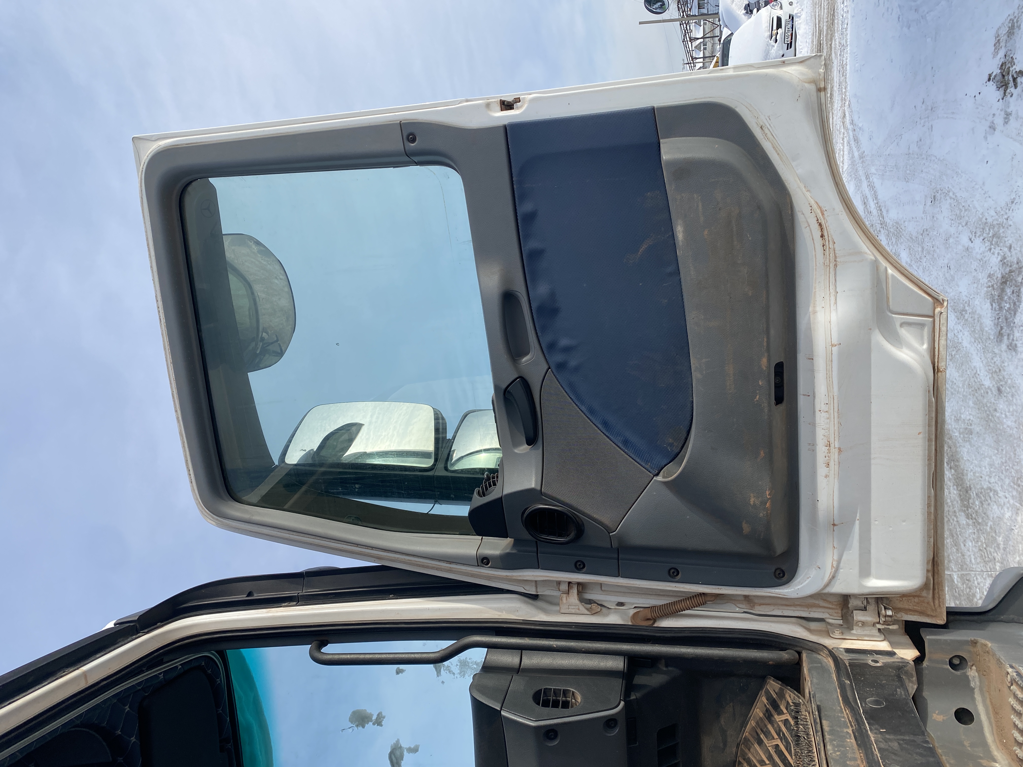 Mercedes-Benz ACTROS 6x6 Седельный тягач 2018 г. - фото 9