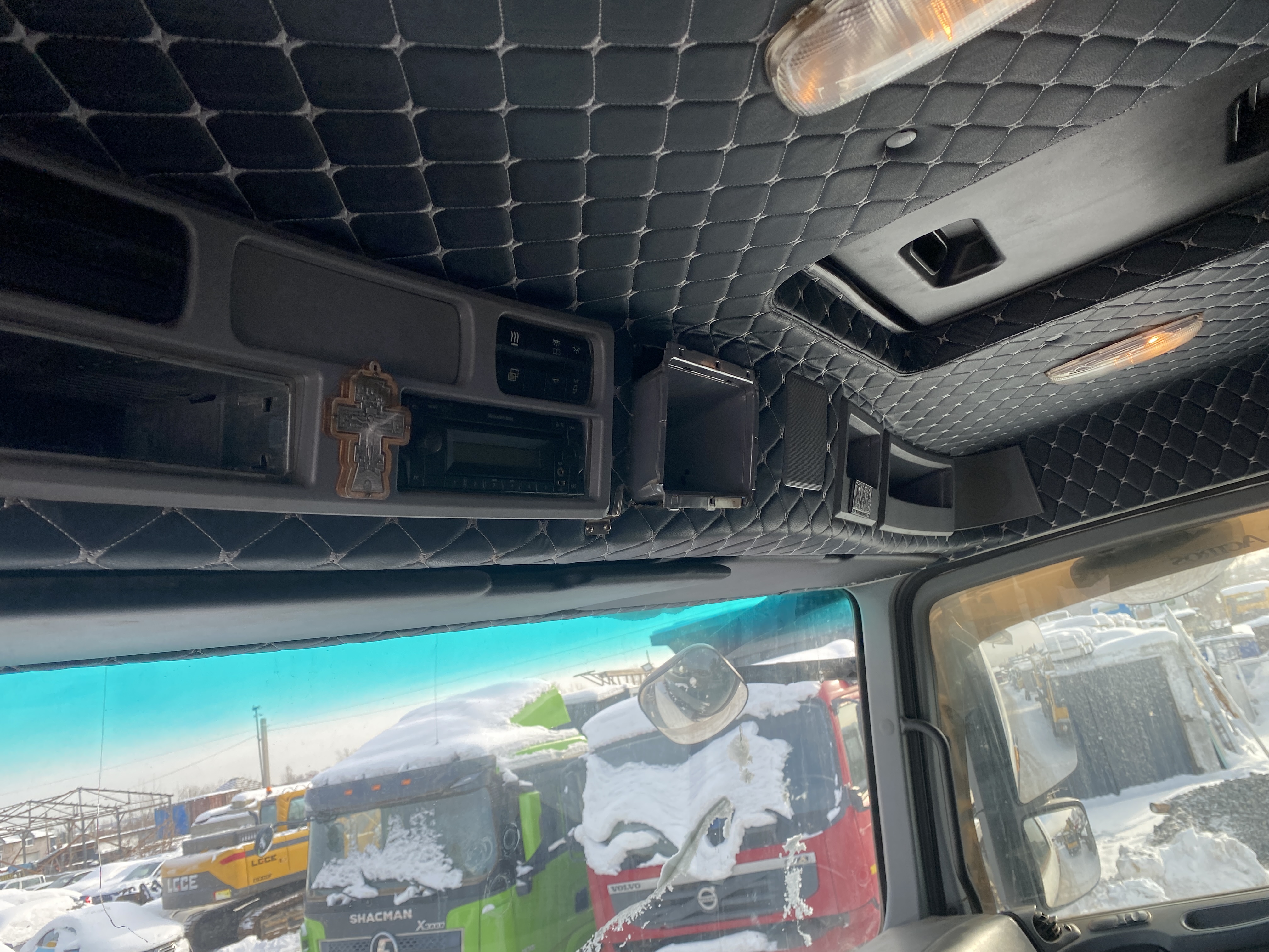 Mercedes-Benz ACTROS 6x6 Седельный тягач 2018 г. - фото 18