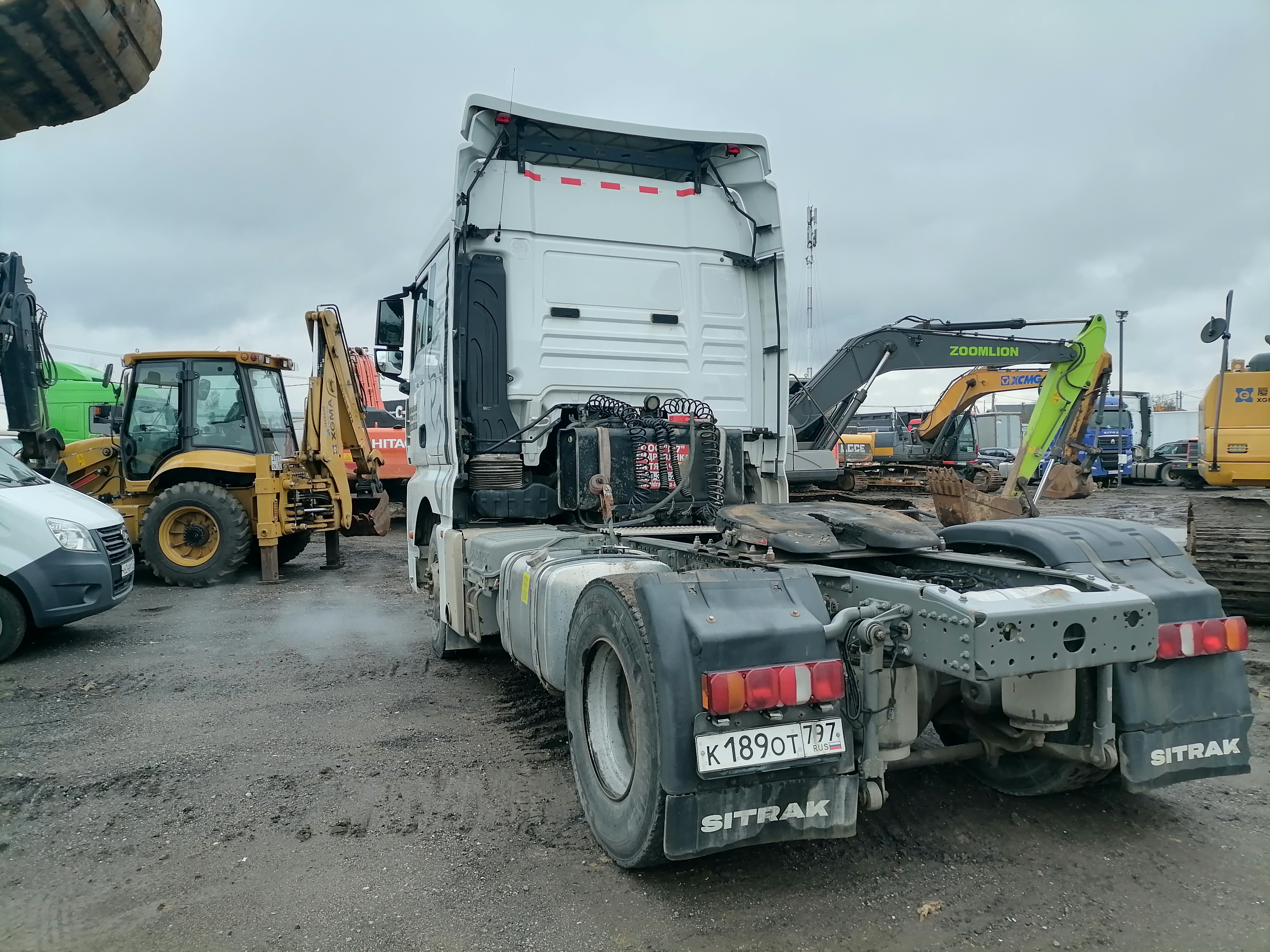 SITRAK C7H 4x2 Седельный тягач 2023 г. - фото 7