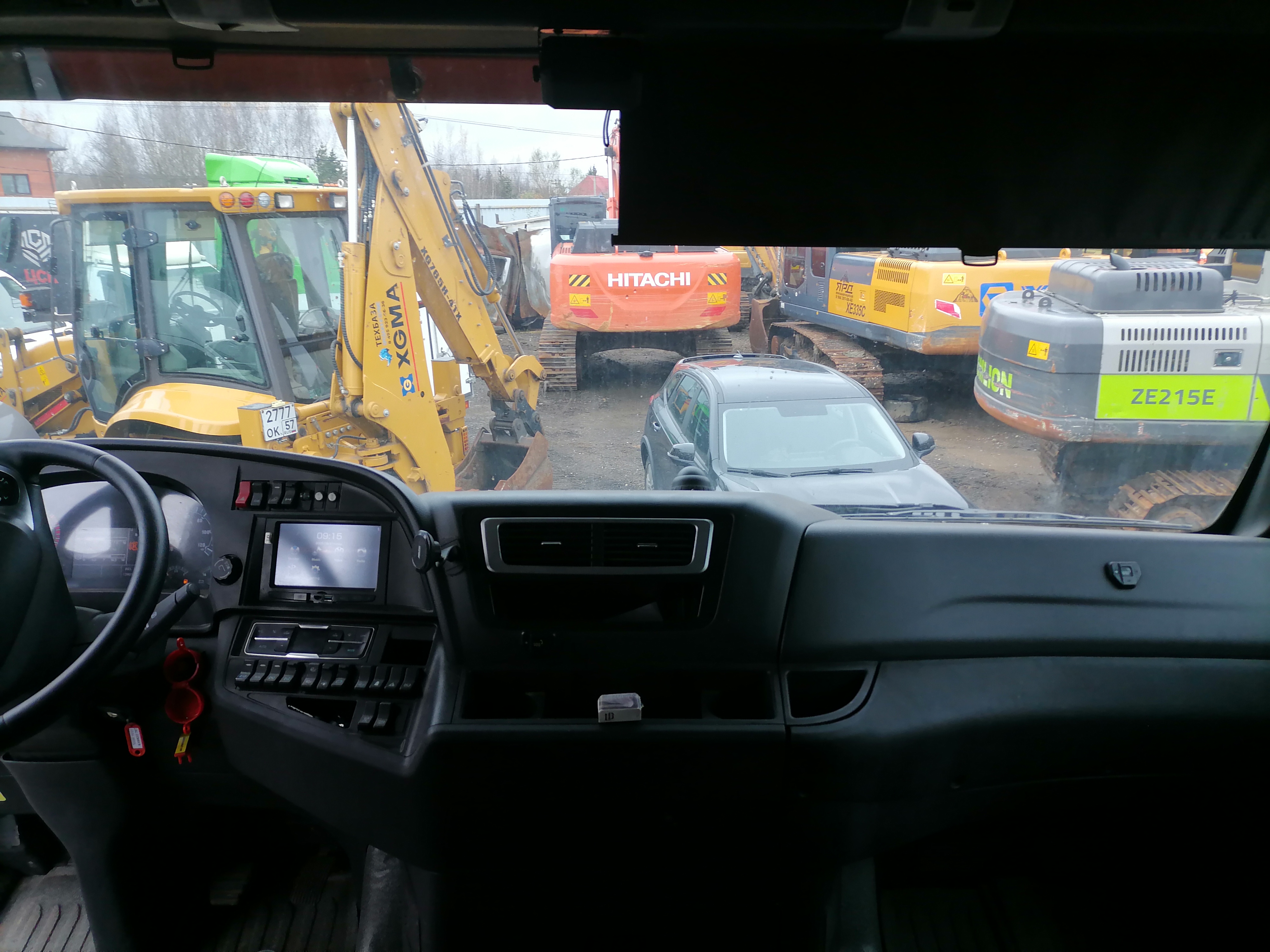 SITRAK C7H 4x2 Седельный тягач 2023 г. - фото 9