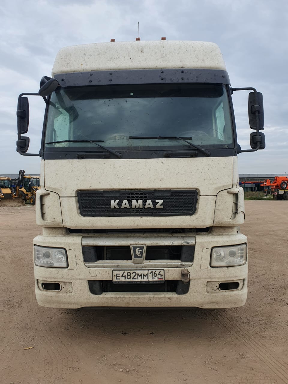 КамАЗ М1840 4x2 Седельный тягач 2021 г.