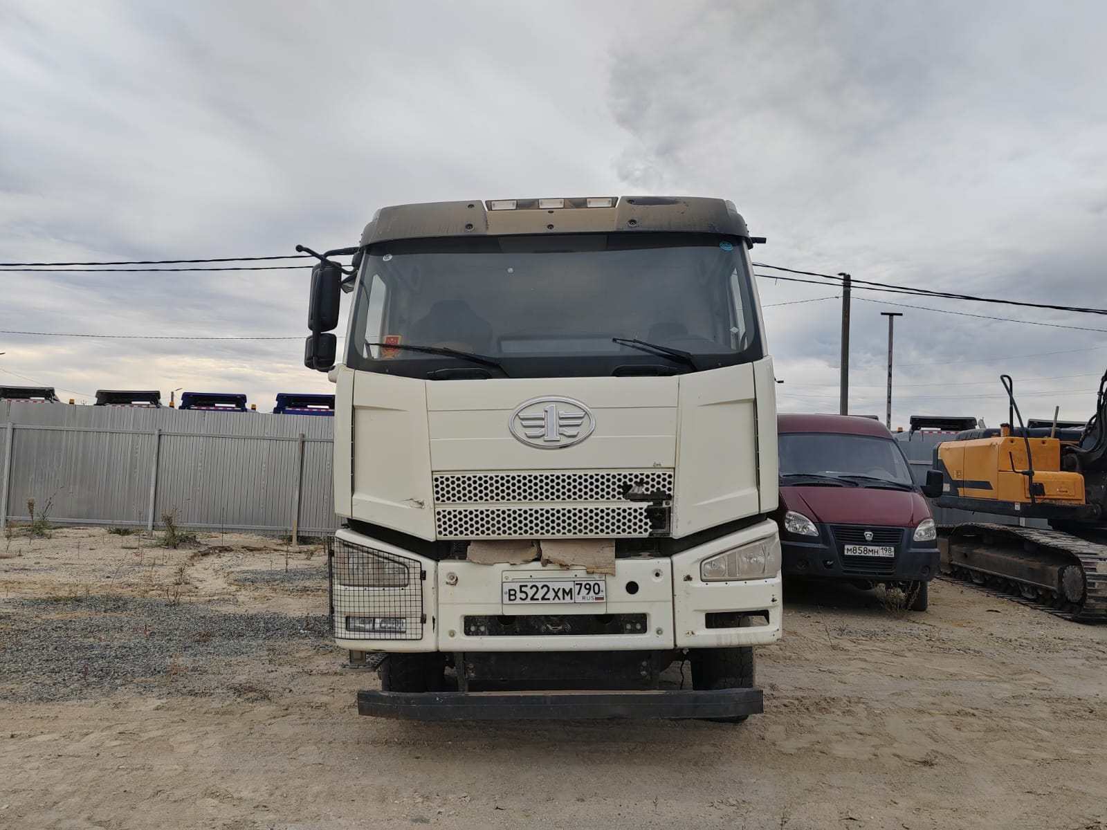 FAW CA 3310 8x4 Самосвал_не актуально 2023 г. - фото 3