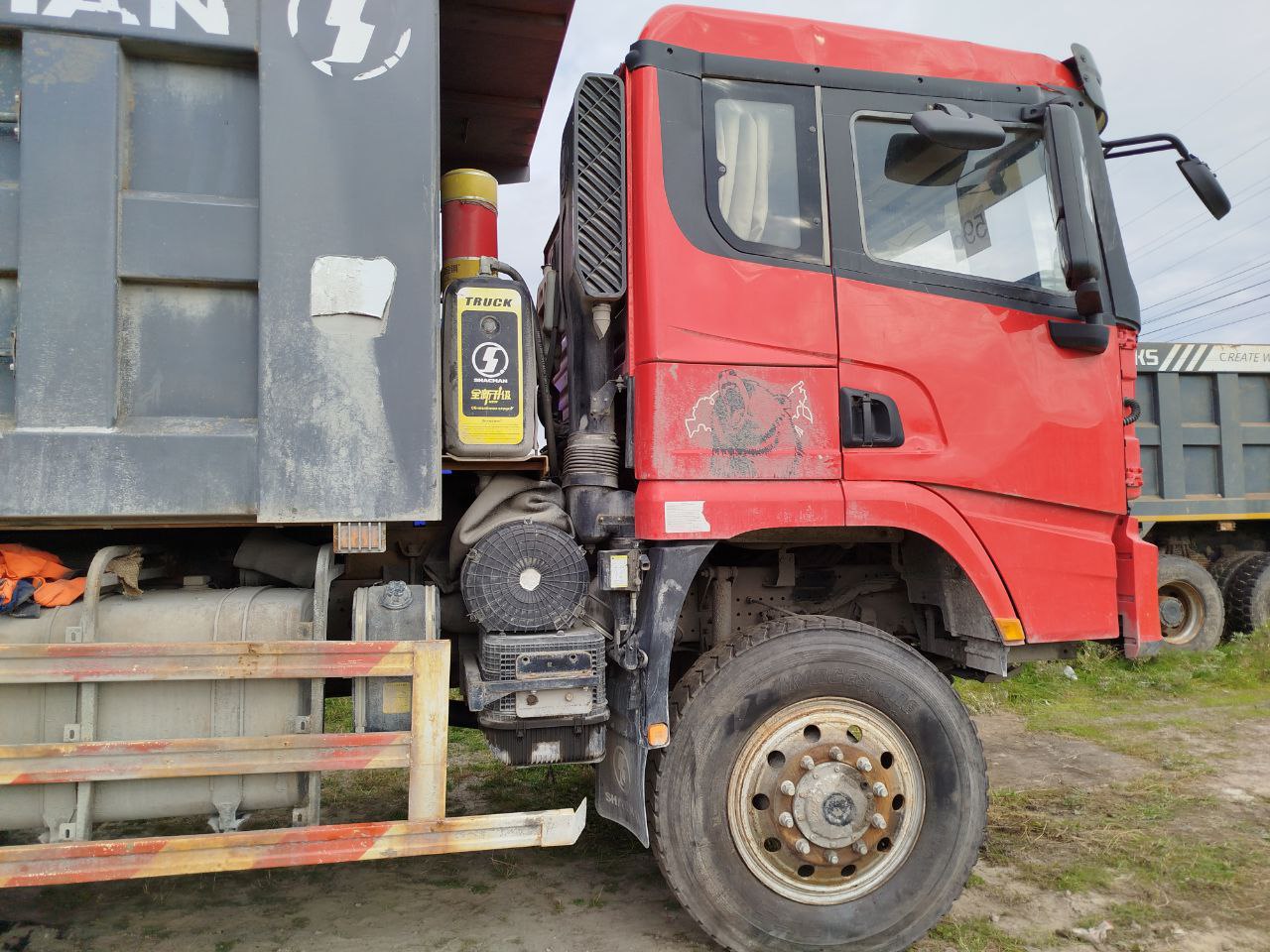 Shacman (Shaanxi) SX* 6x6 Самосвал 2022 г. - фото 4