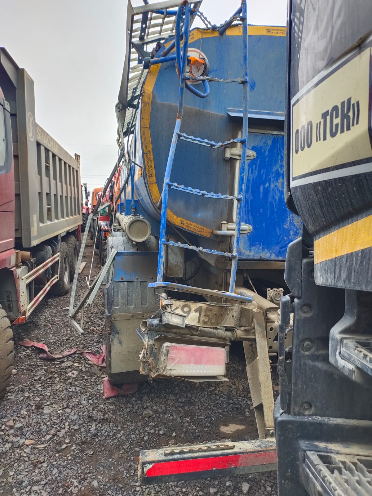 НПО Трансмастер 4671* на шасси КамАЗ 43118 6x6 Автоцистерна пищевая 2023 г. - фото 3