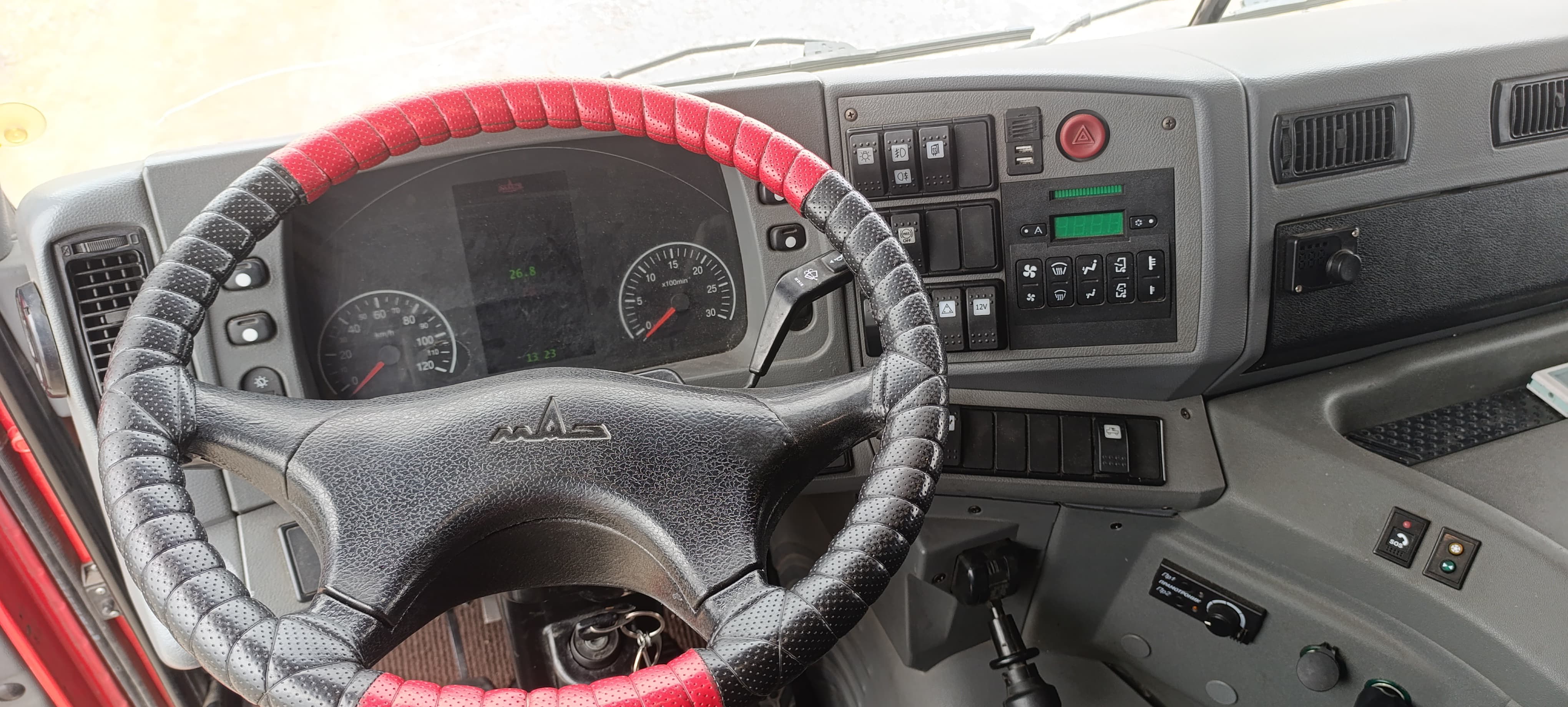 МАЗ 5440 4x2 Седельный тягач 2023 г. - фото 11