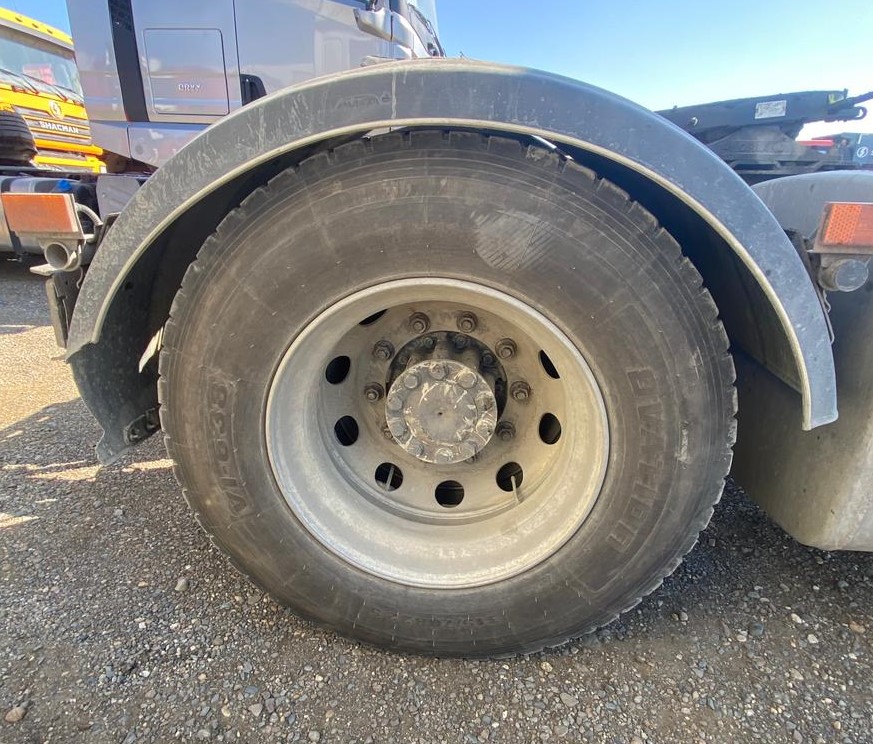 КамАЗ 5490 4x2 Седельный тягач 2018 г. - фото 9