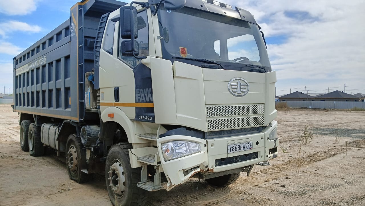 FAW CA 3310 8x4 Самосвал_не актуально 2023 г. - фото 2
