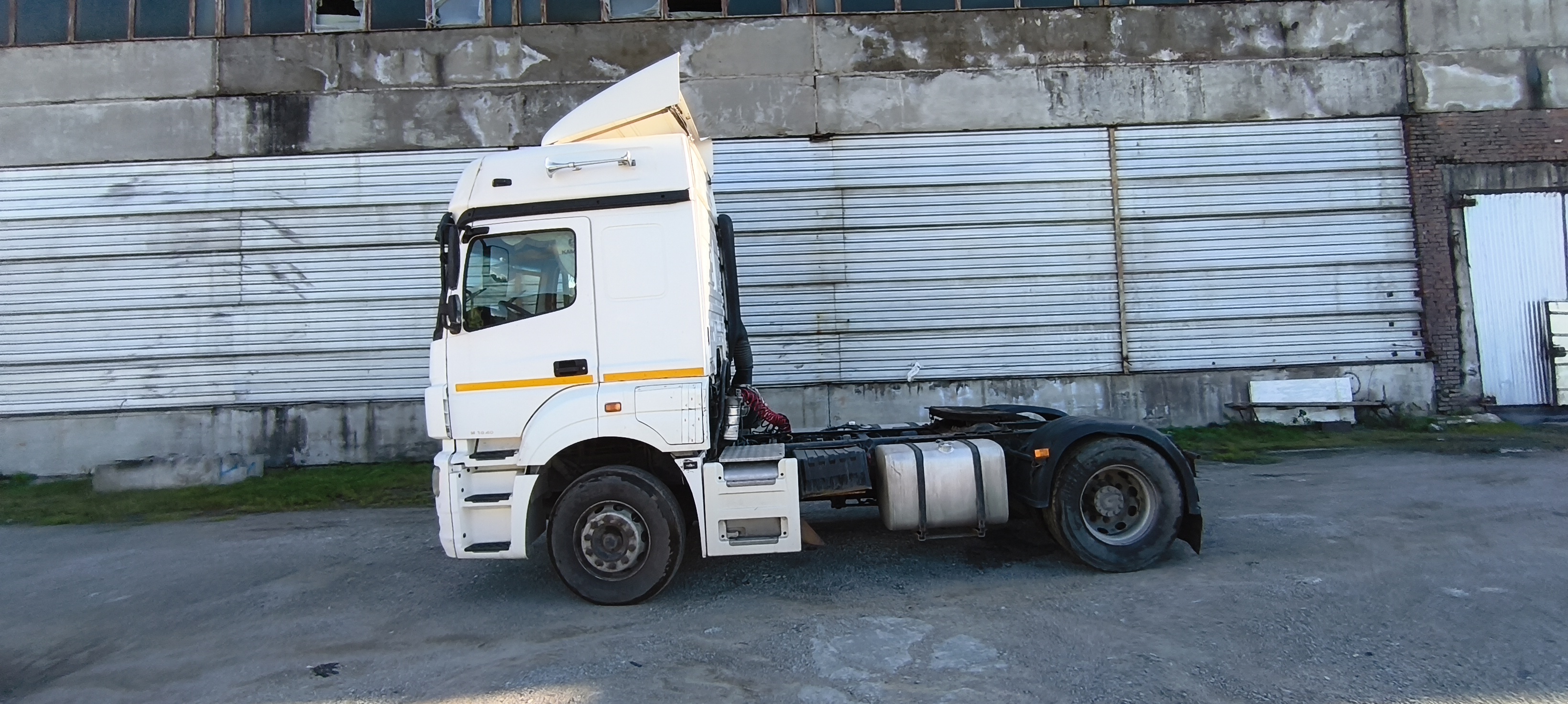 КамАЗ 5490 4x2 Седельный тягач 2018 г. - фото 5