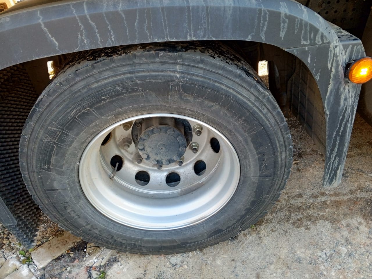 HONGYAN 908 4x2 Седельный тягач 2023 г. - фото 8