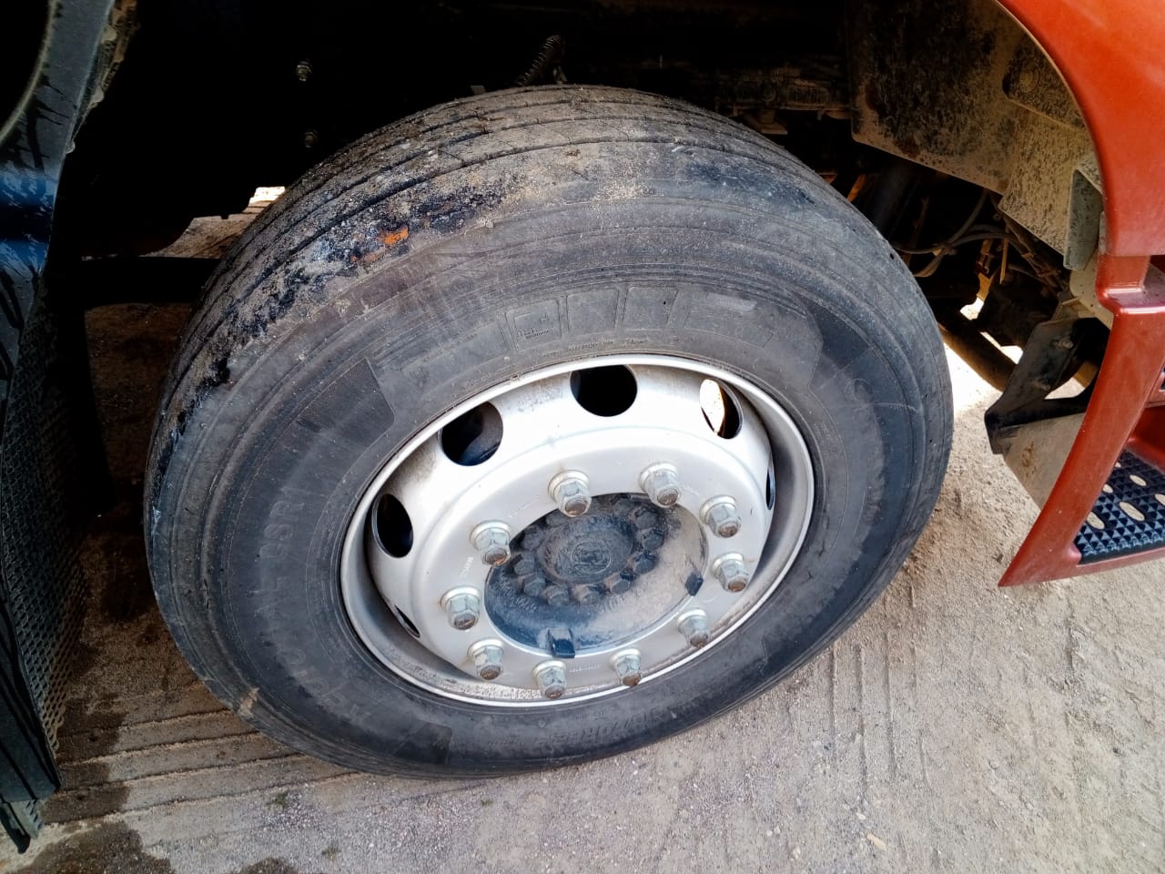 HONGYAN 908 4x2 Седельный тягач 2023 г. - фото 10