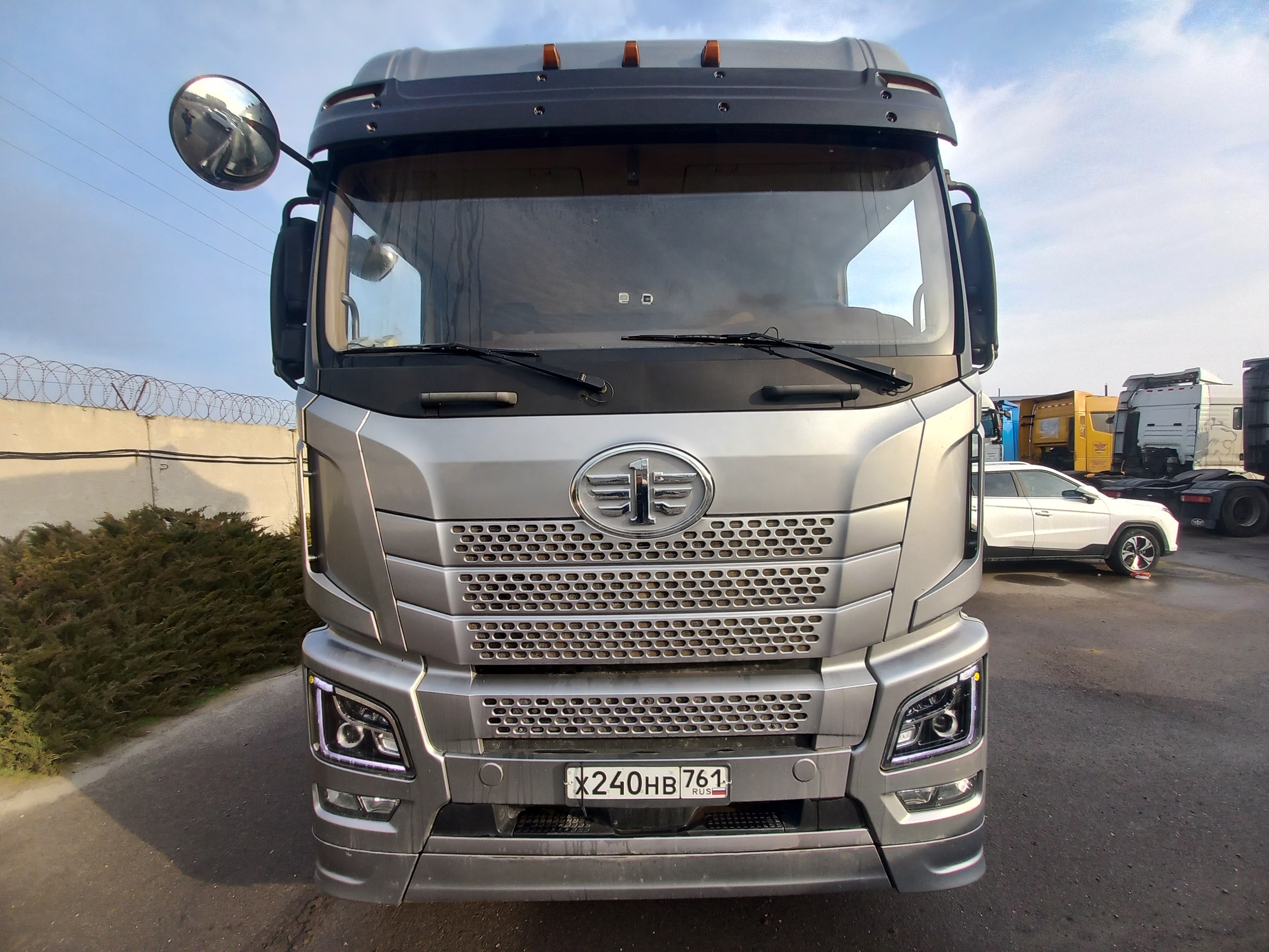 Тонар CA* на базе FAW JH6 4x2 Седельный тягач 2023 г.